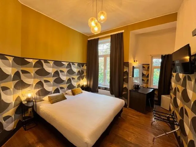 Bed in La Villa Blanche Spa