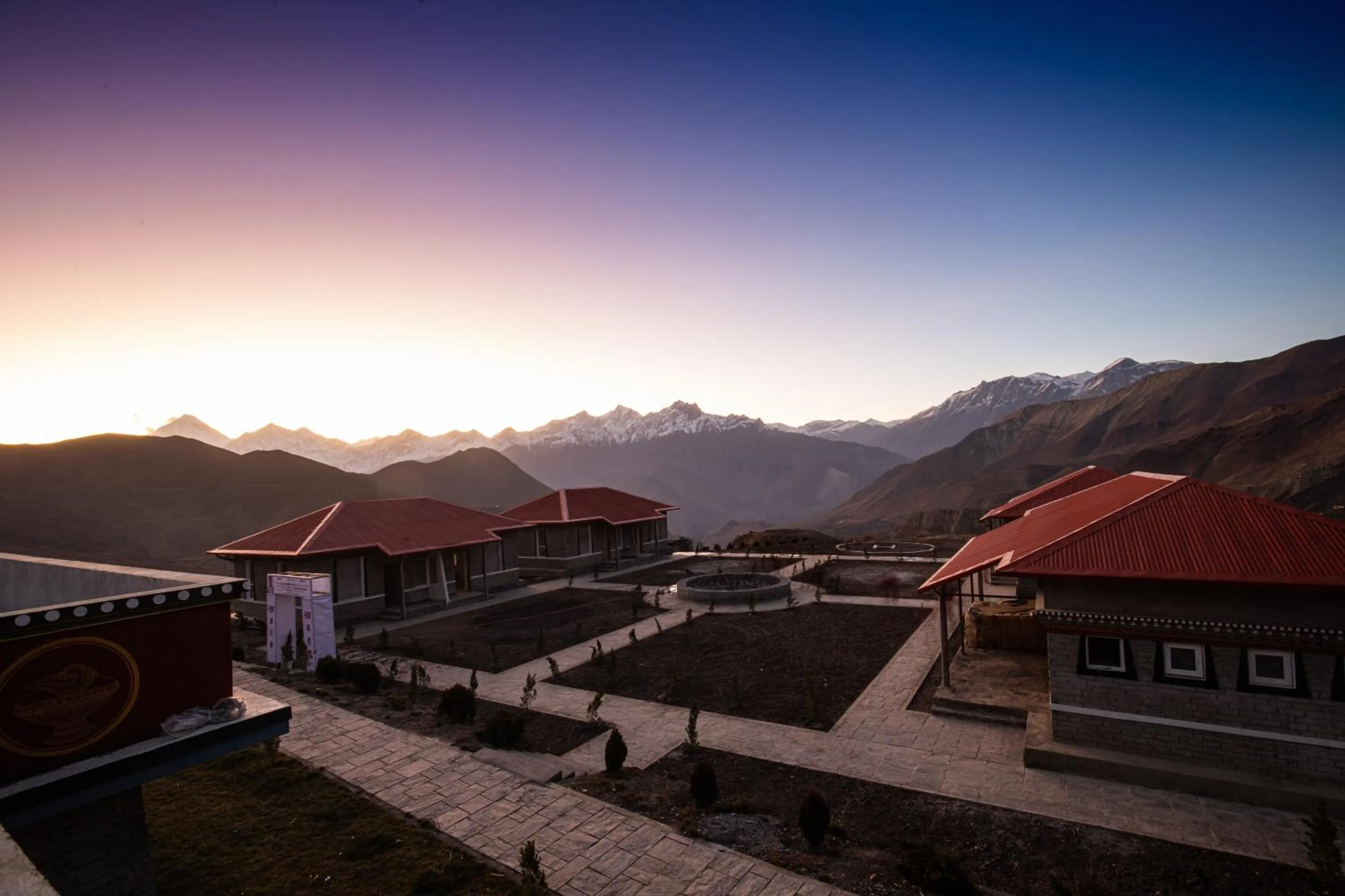 Property building in Lo Mustang Himalayan Resort