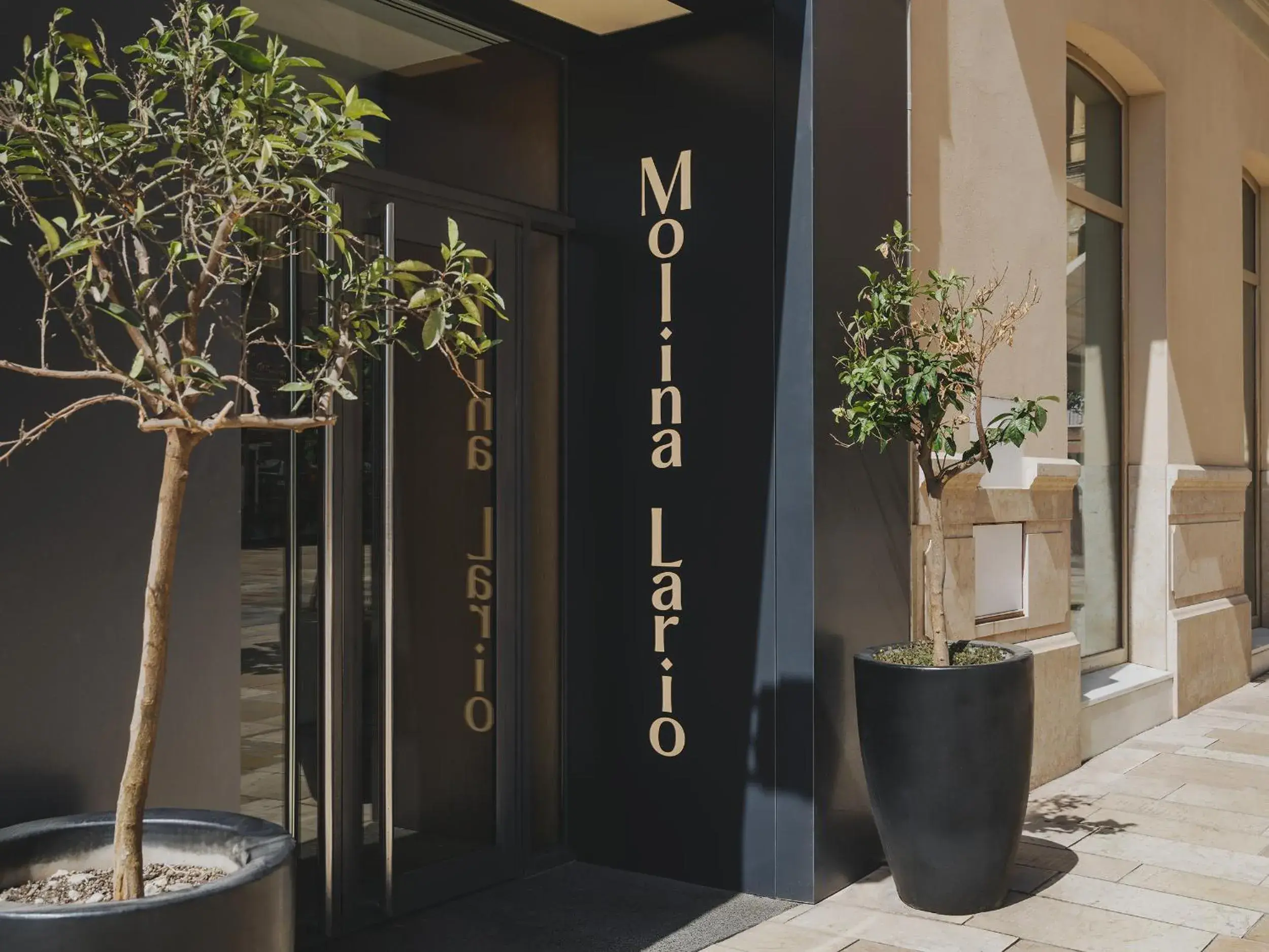 Facade/entrance in Molina Lario Facade/entrance in Molina Lario