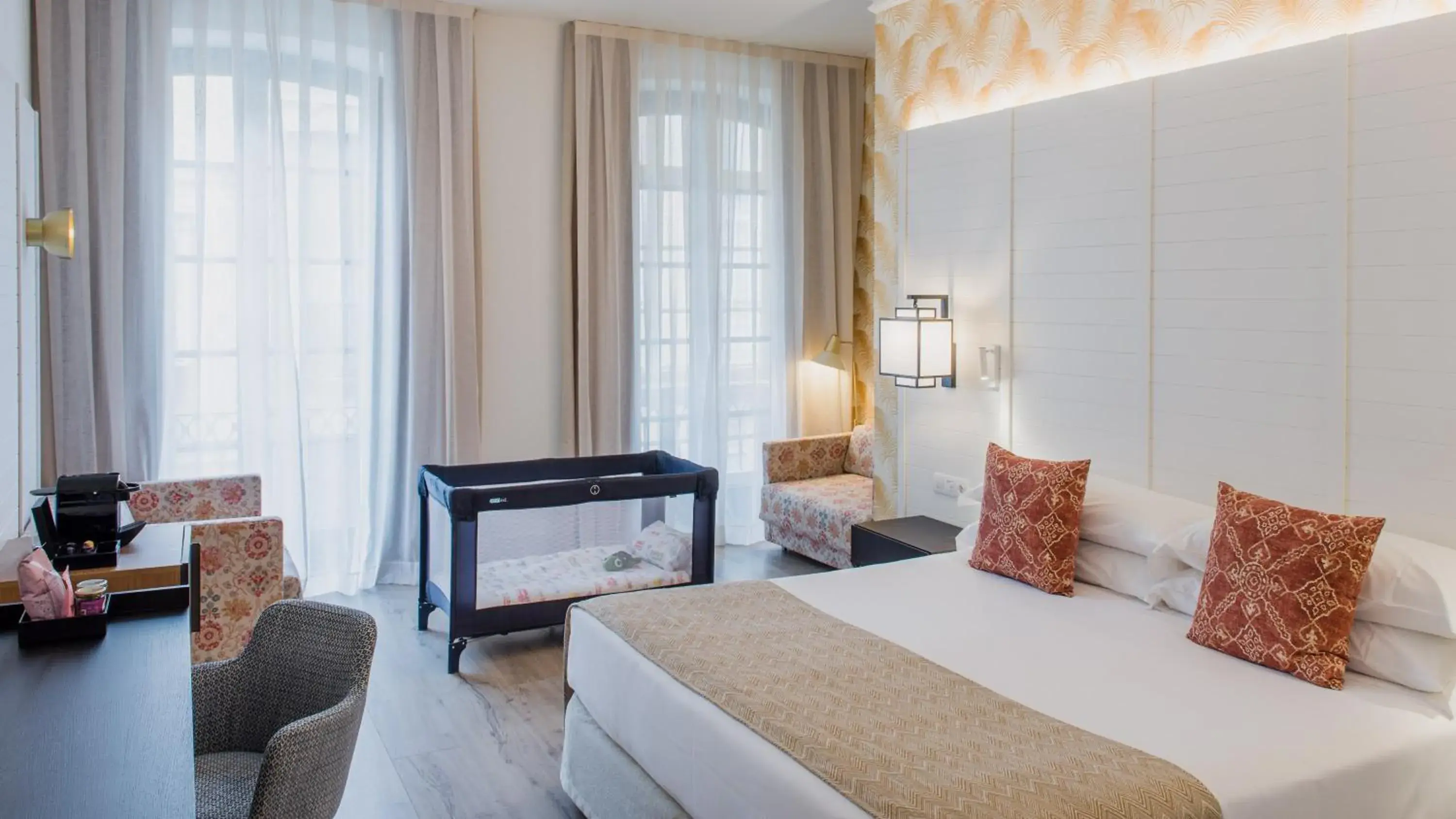 Deluxe Family Room in Molina Lario Deluxe Family Room in Molina Lario