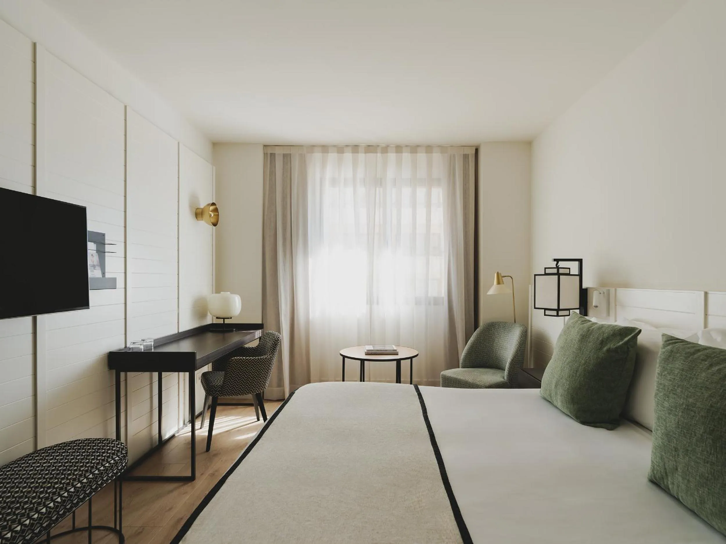 Bed in Catalonia Molina Lario