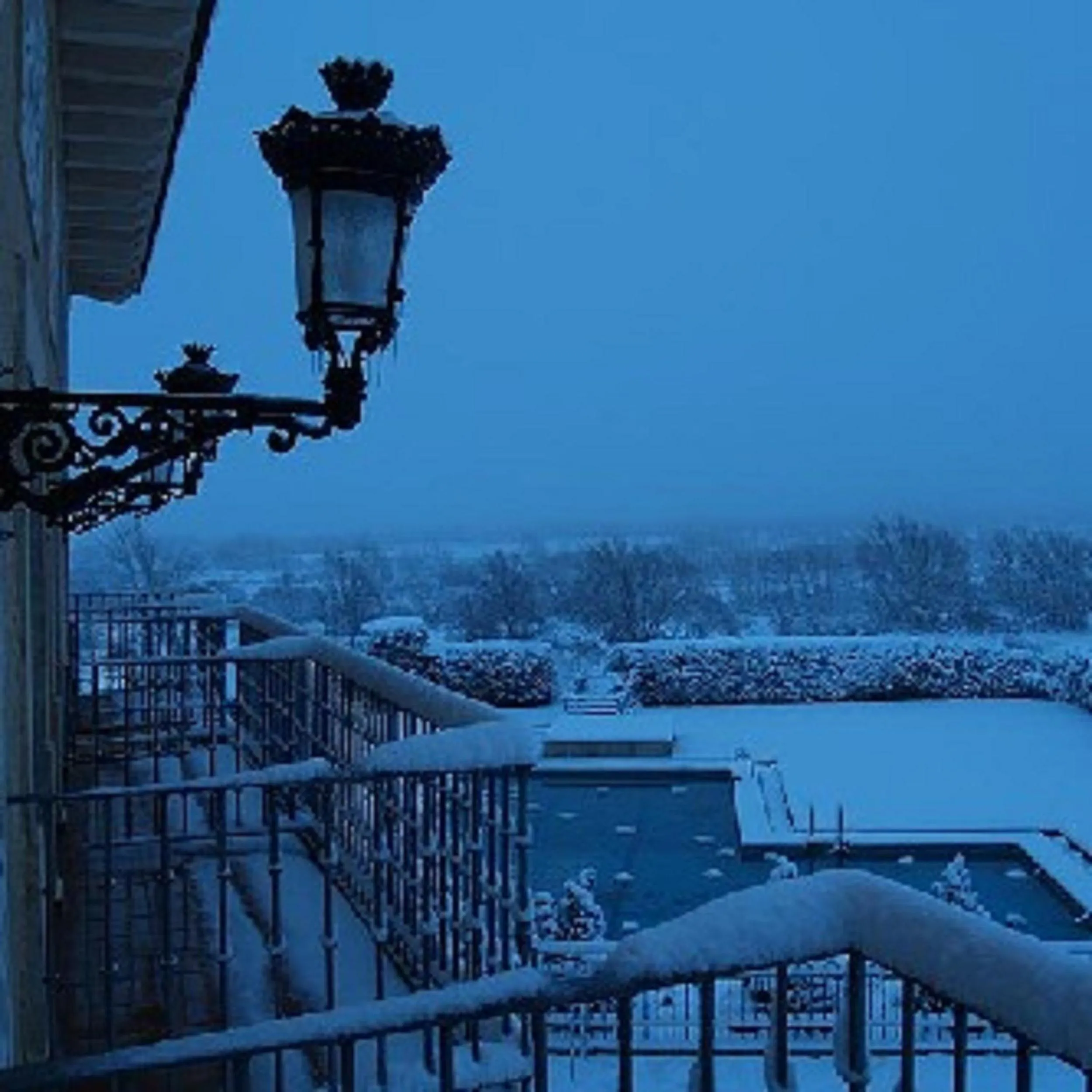 Garden view in Mirasierra