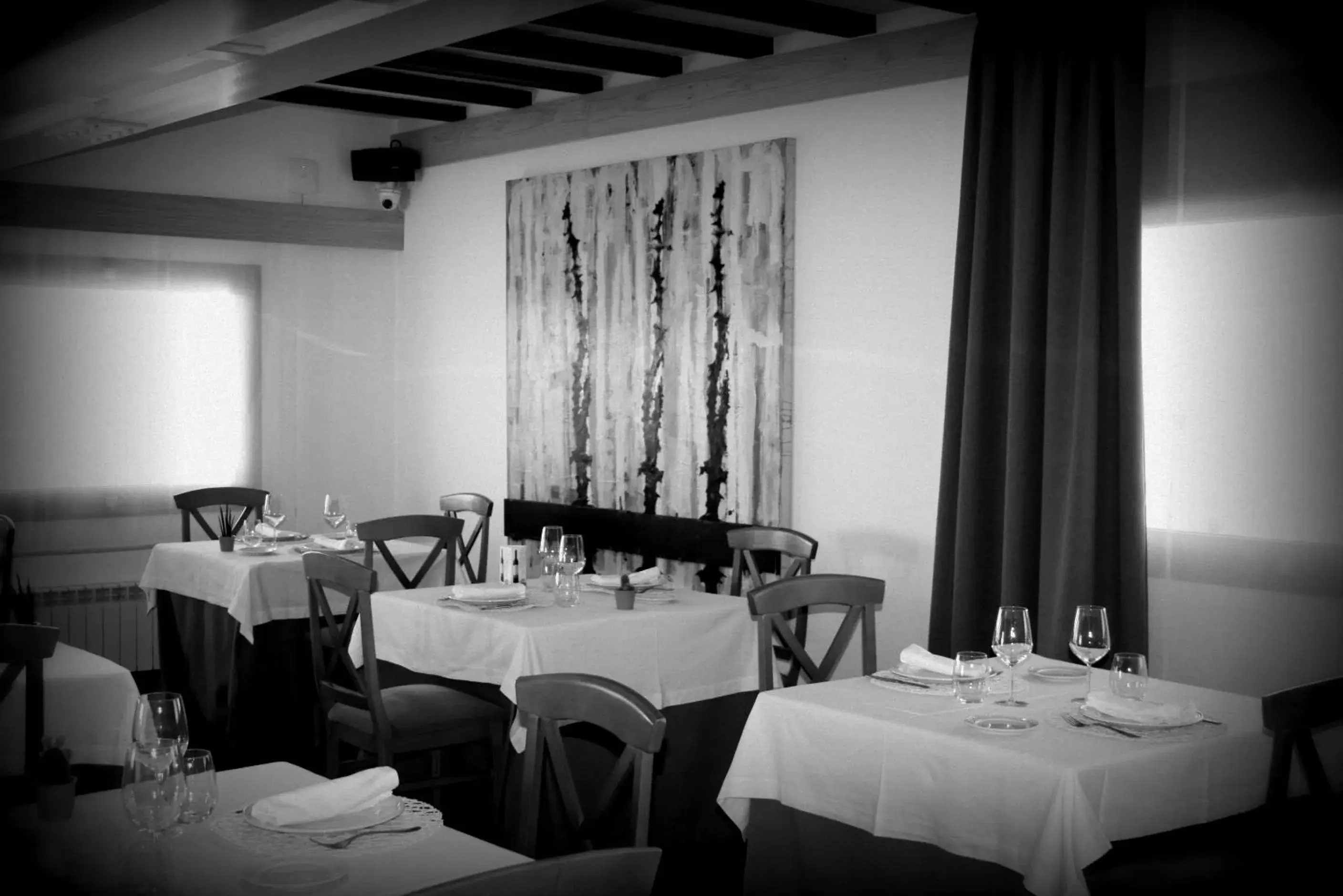 Restaurant/places to eat in Mirasierra Restaurant/places to eat in Mirasierra