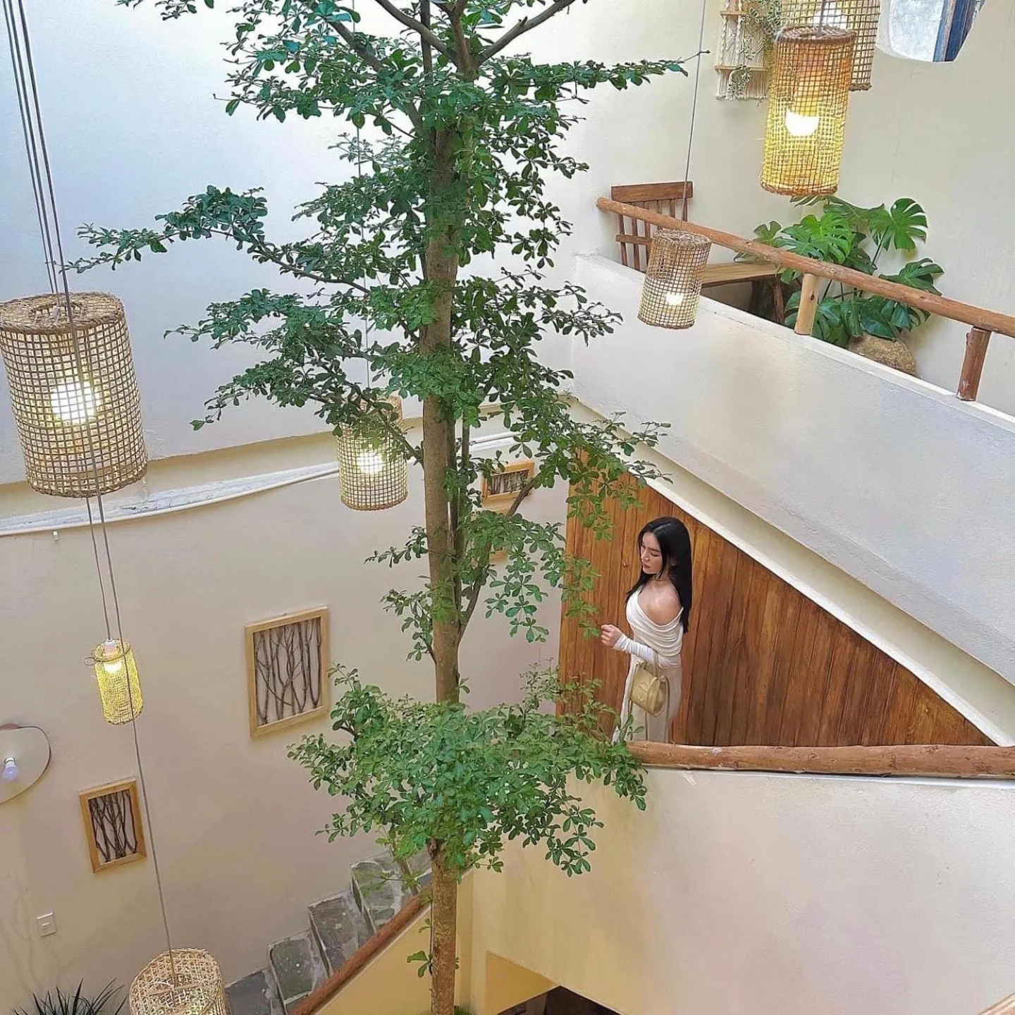 Nearby landmark in Golden Sea HaLong Hotel