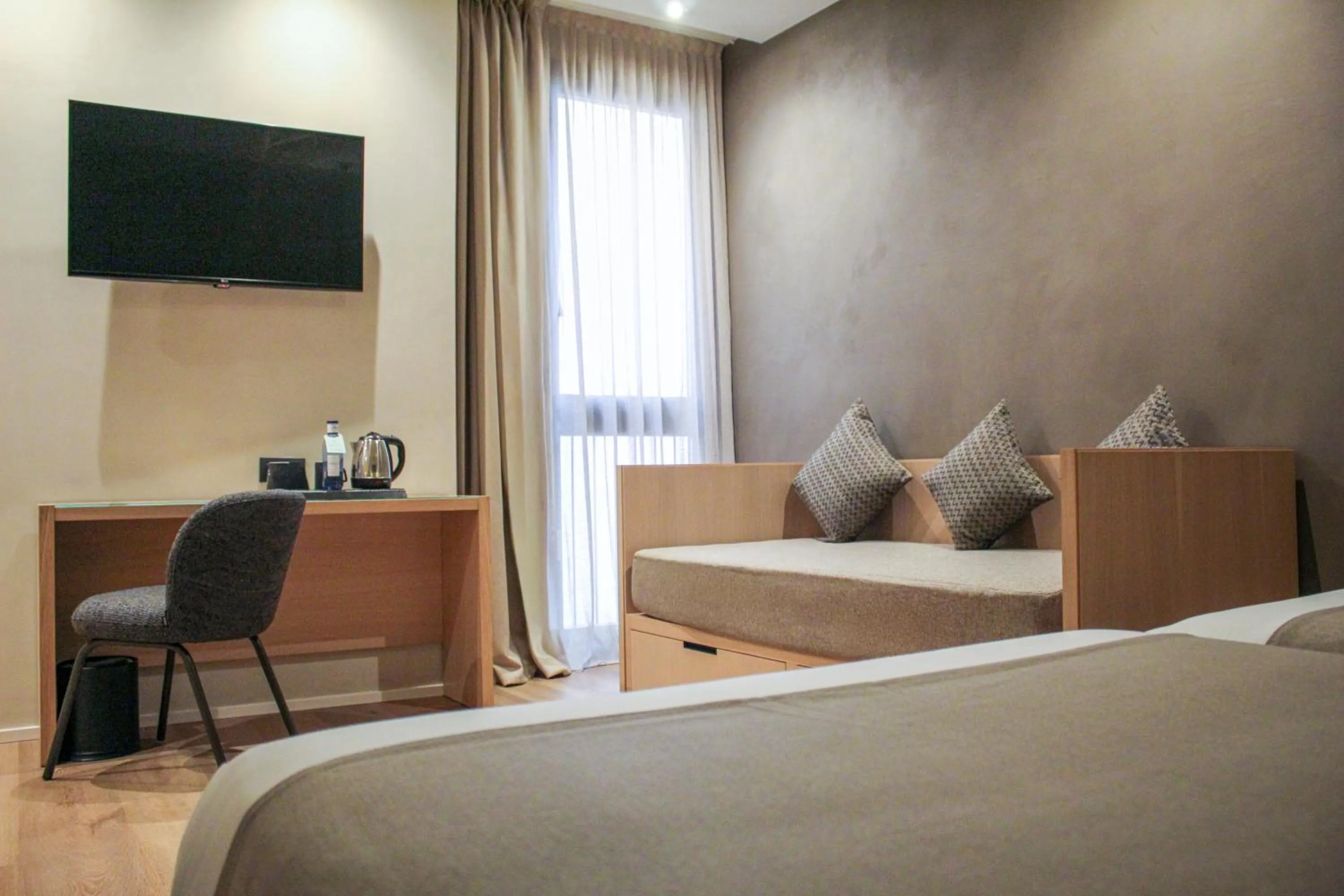 Bedroom, Bed in Gran Hotel Barcino