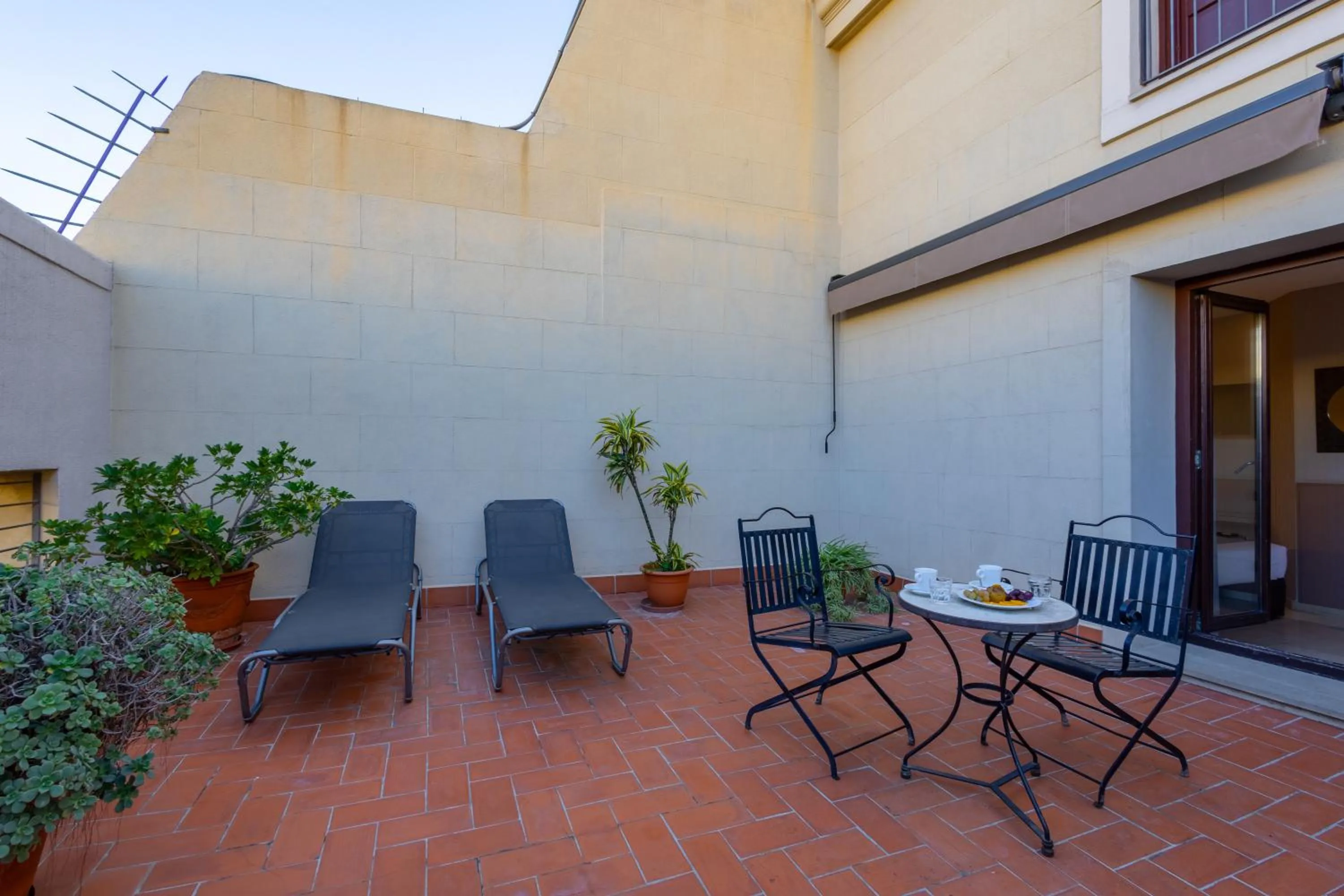 Balcony/Terrace in Gran Hotel Barcino