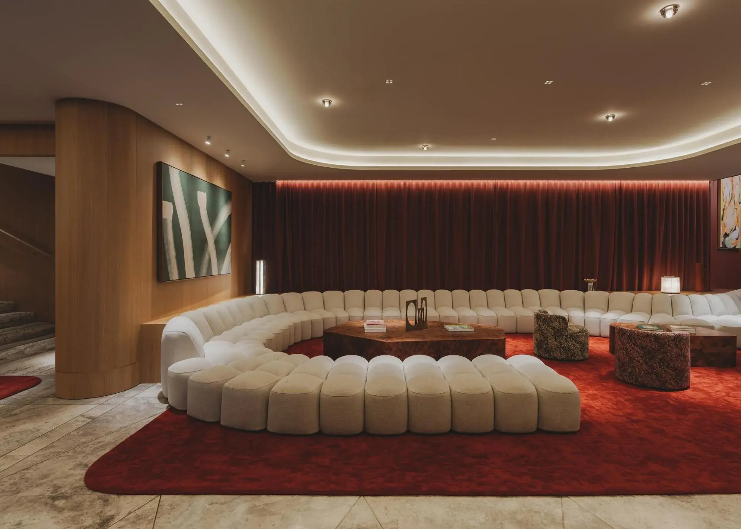 Property building in Gallery Hotel 4 Sup Property building in Gallery Hotel 4 Sup