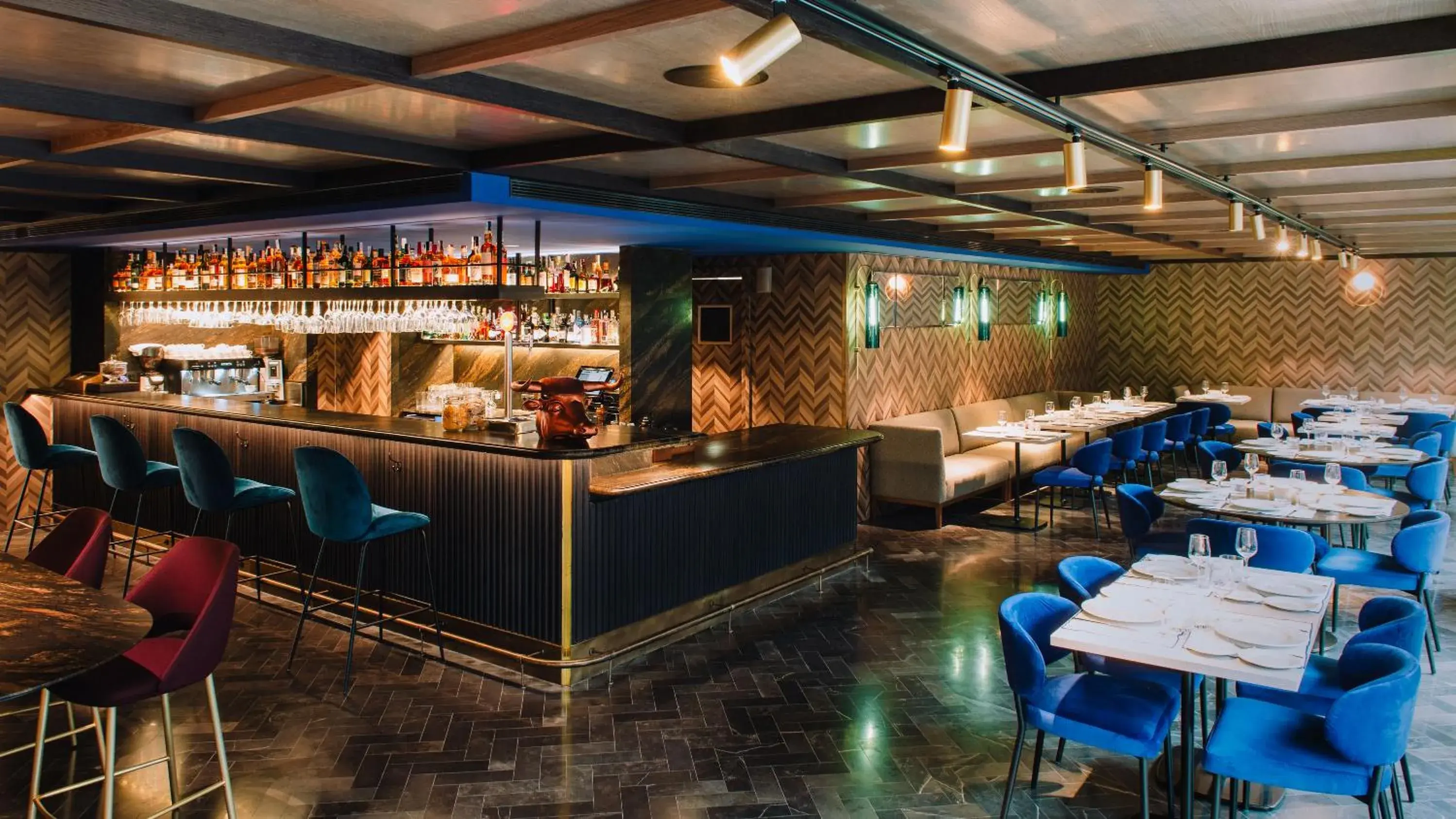 Restaurant/places to eat in Gallery Hotel 4 Sup Restaurant/places to eat in Gallery Hotel 4 Sup