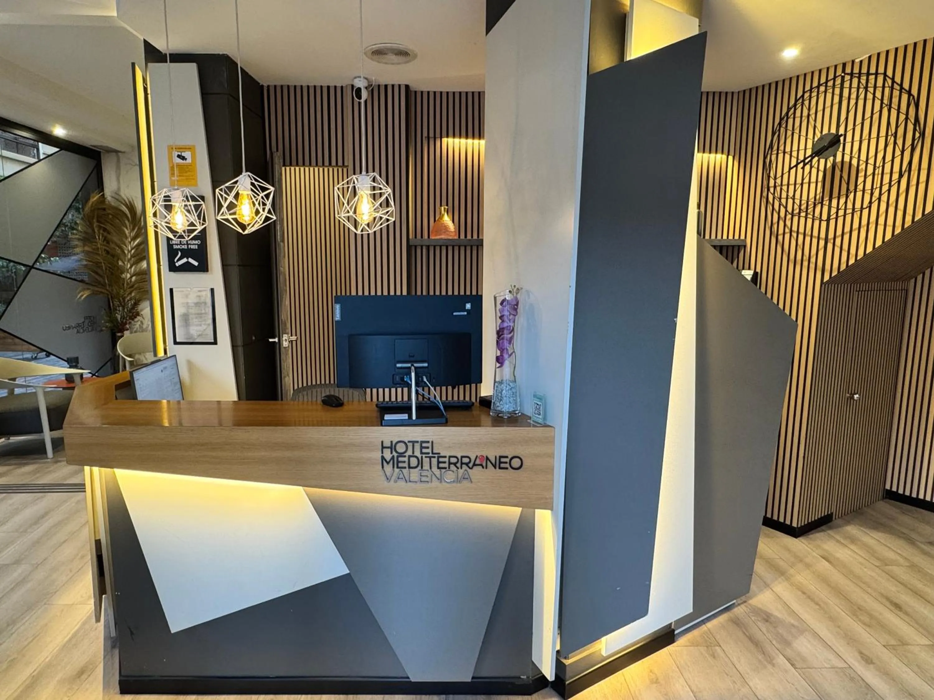 Lobby or reception in Hotel Mediterraneo Valencia