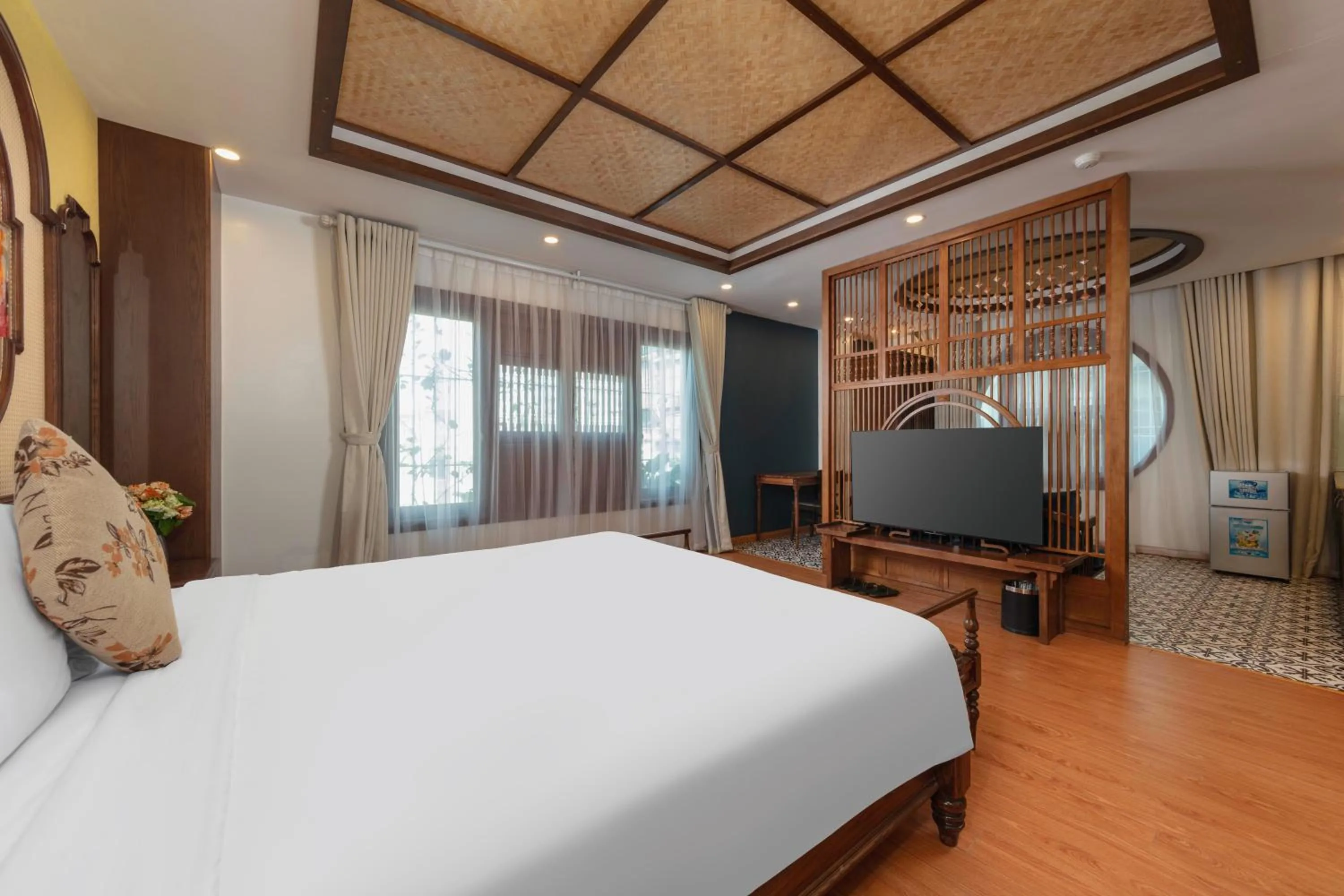 Bed in Veshia Hotel & Spa