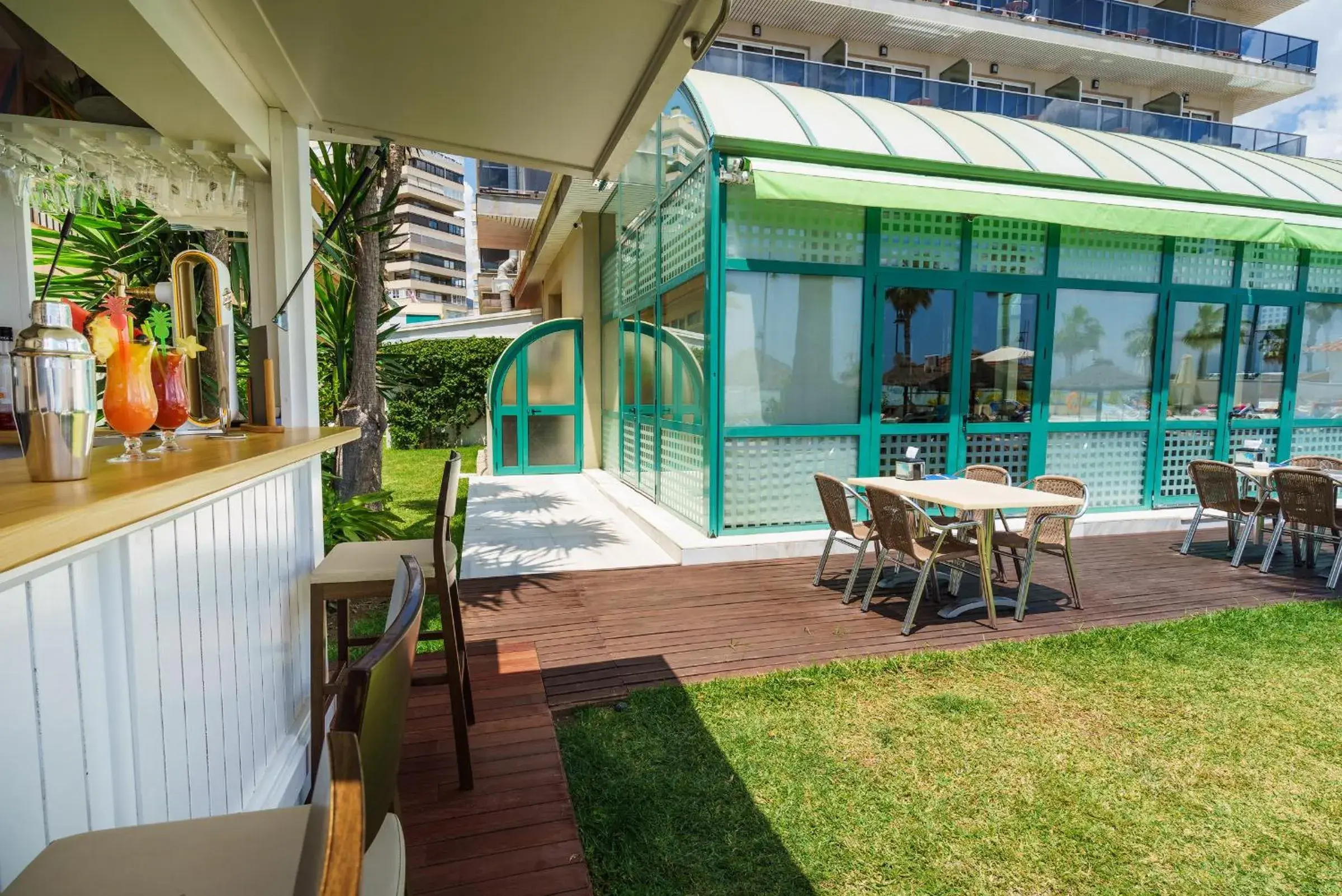 Restaurant/places to eat in Hotel Isabel Restaurant/places to eat in Hotel Isabel