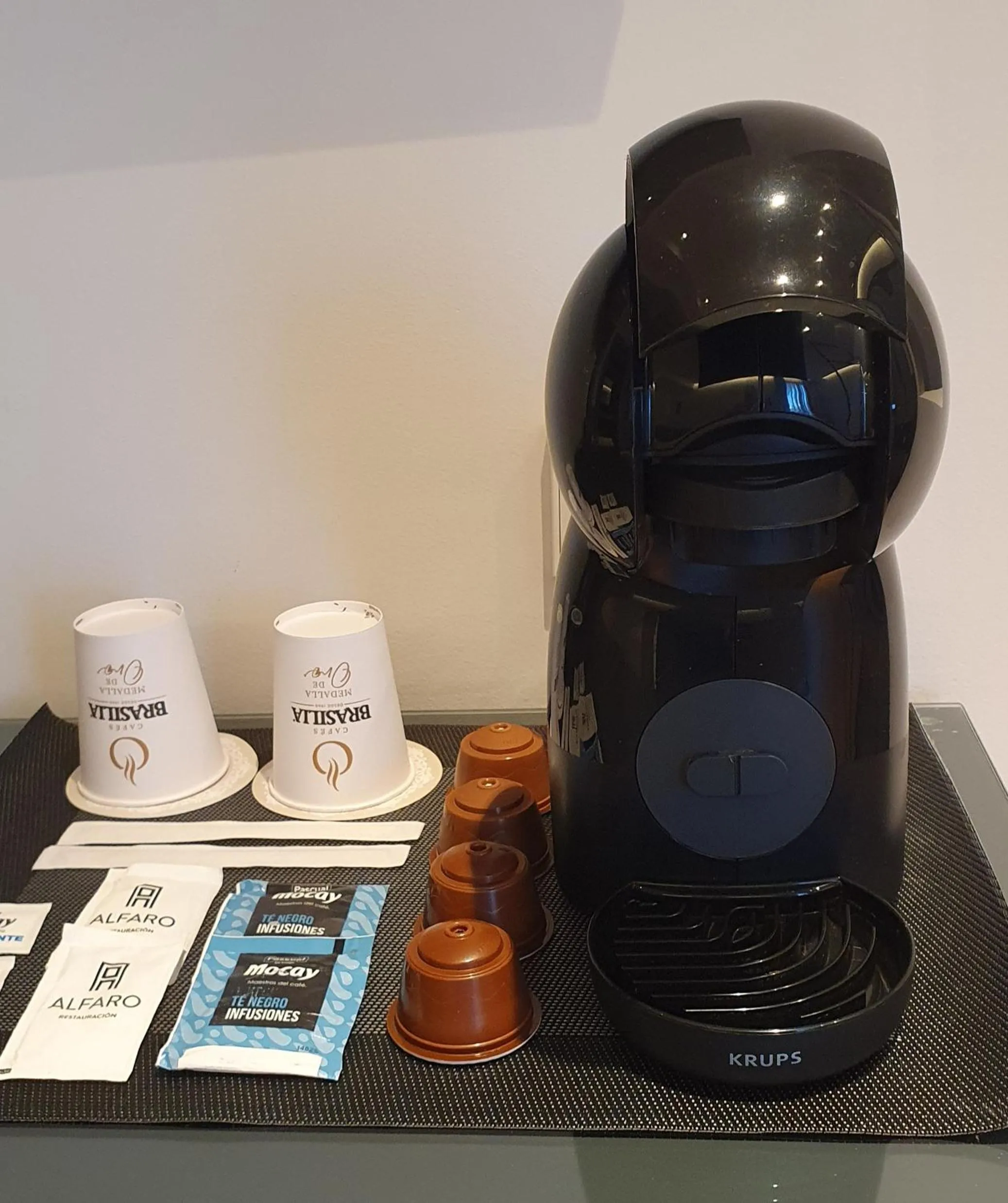 Coffee/tea facilities in Hotel Murillo Reinoso