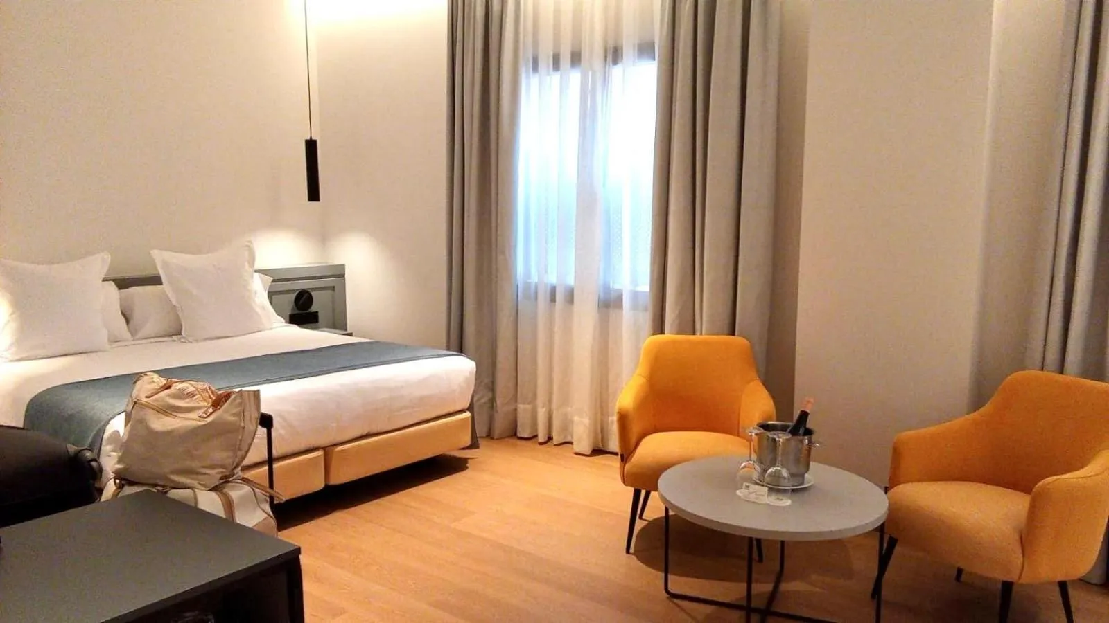 Bed in Hotel Murillo Reinoso