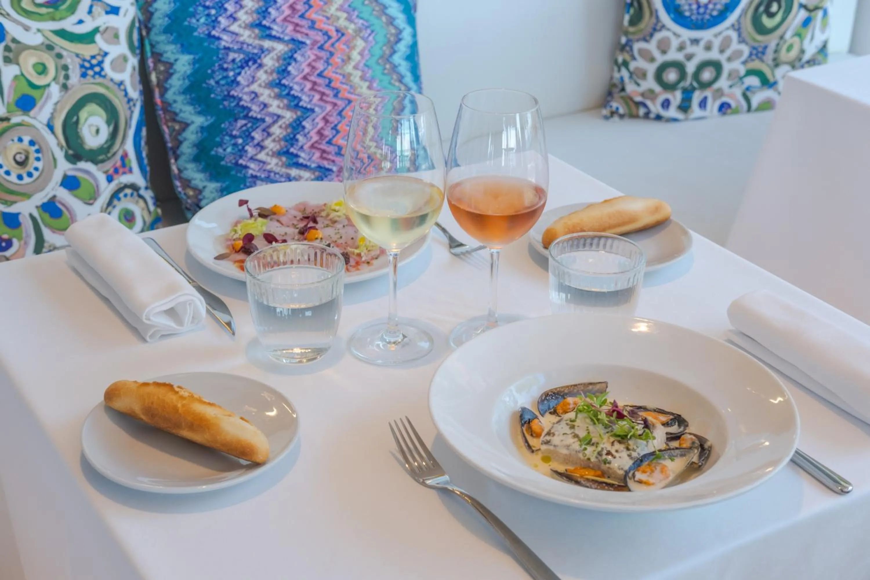 Restaurant/places to eat in Hotel Planamar by Escampa Hotels