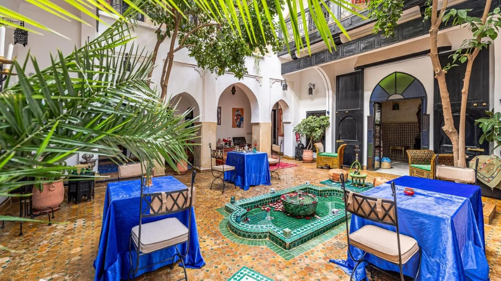 Riad ABBASSIA Marrakech Premiere - Authentic Medina Experience
