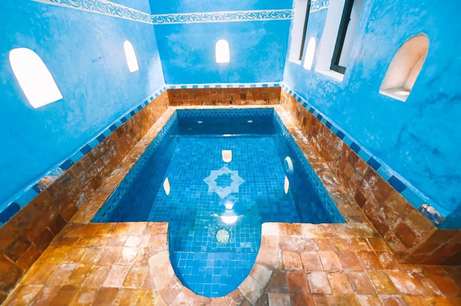 Riad ABBASSIA Marrakech Premiere - Authentic Medina Experience
