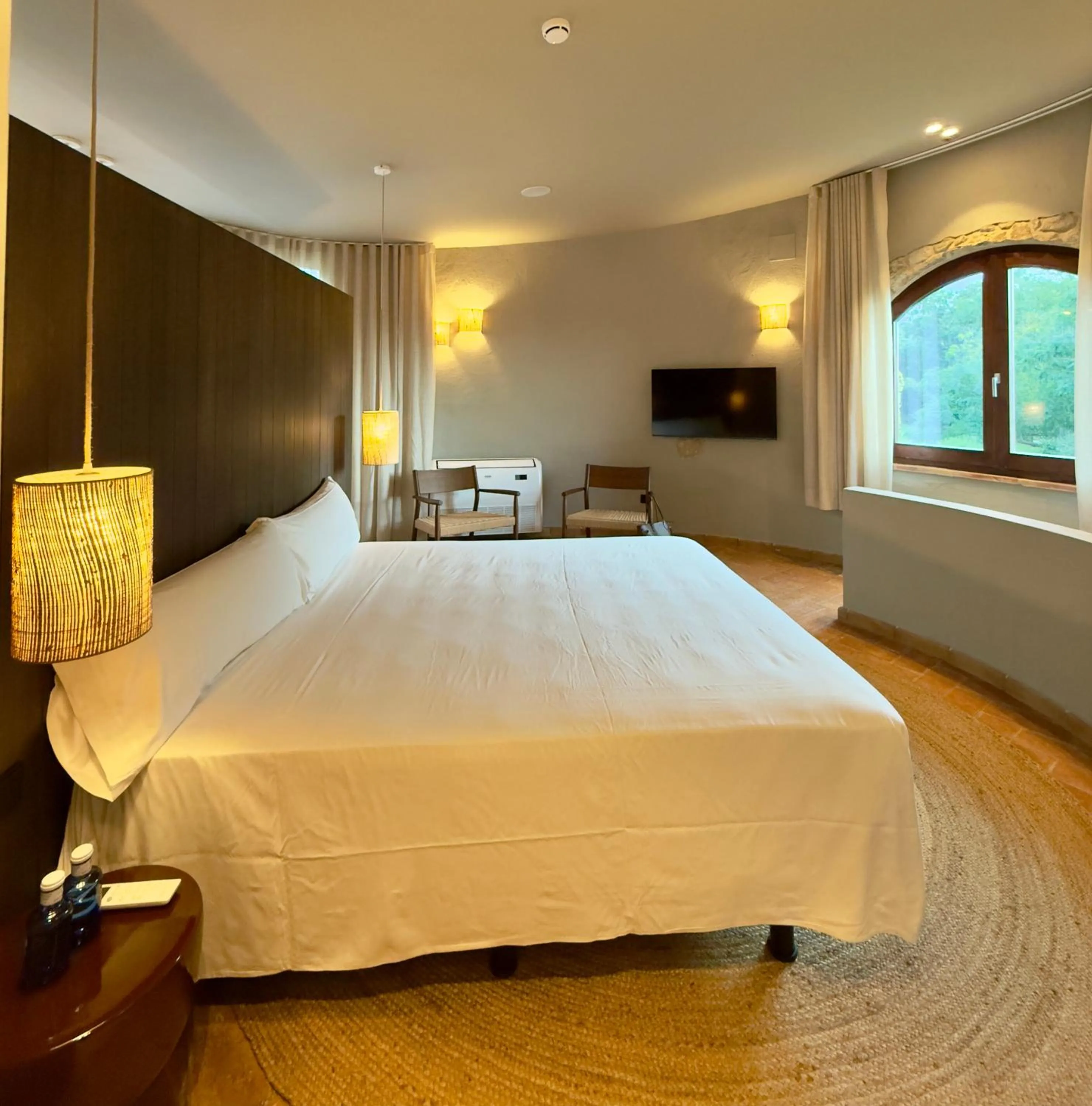 Bed in Mas Salvi Country Boutique Hotel