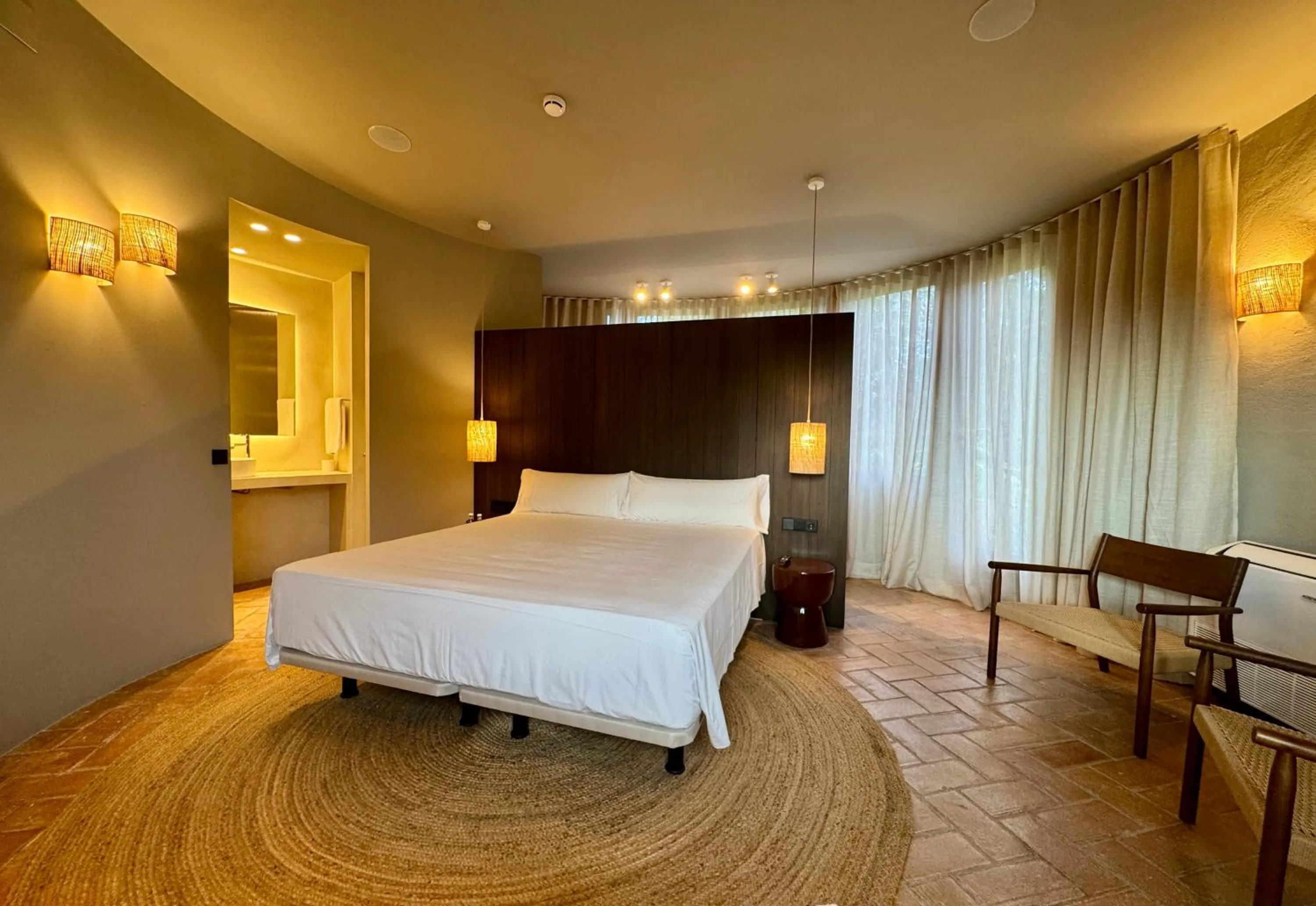 Photo of the whole room, Bed in Mas Salvi Country Boutique Hotel