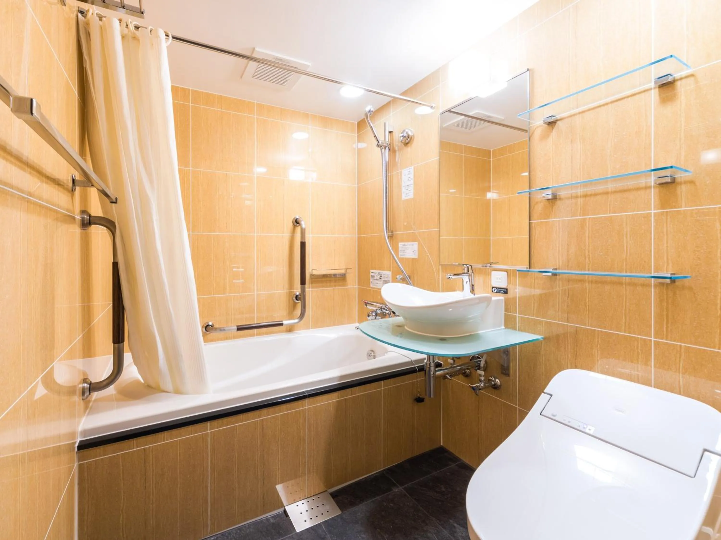 Bathroom in APA Hotel Asakusa Kuramae Kita