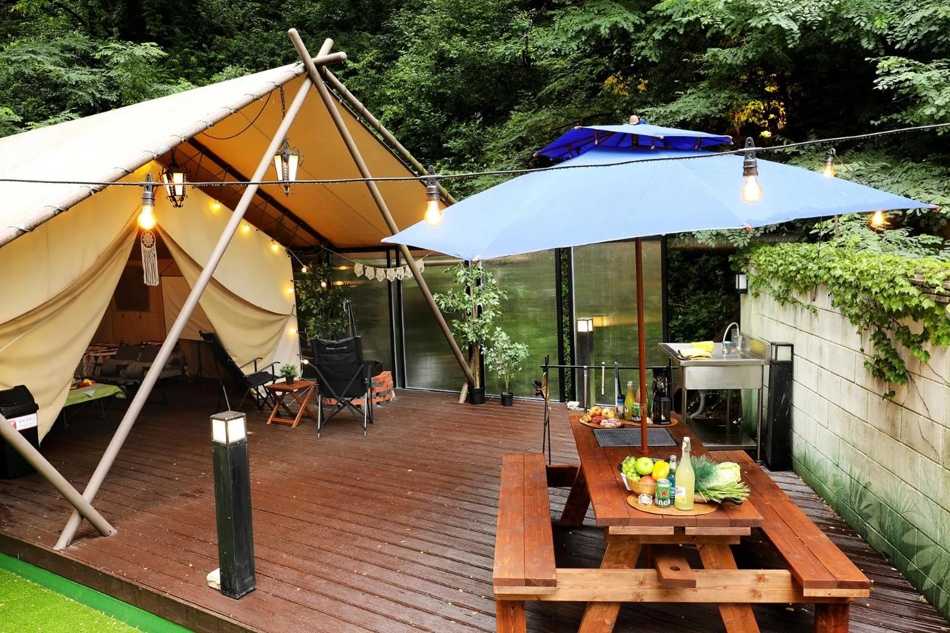 Garden in CS Avenue Tourist Hotel