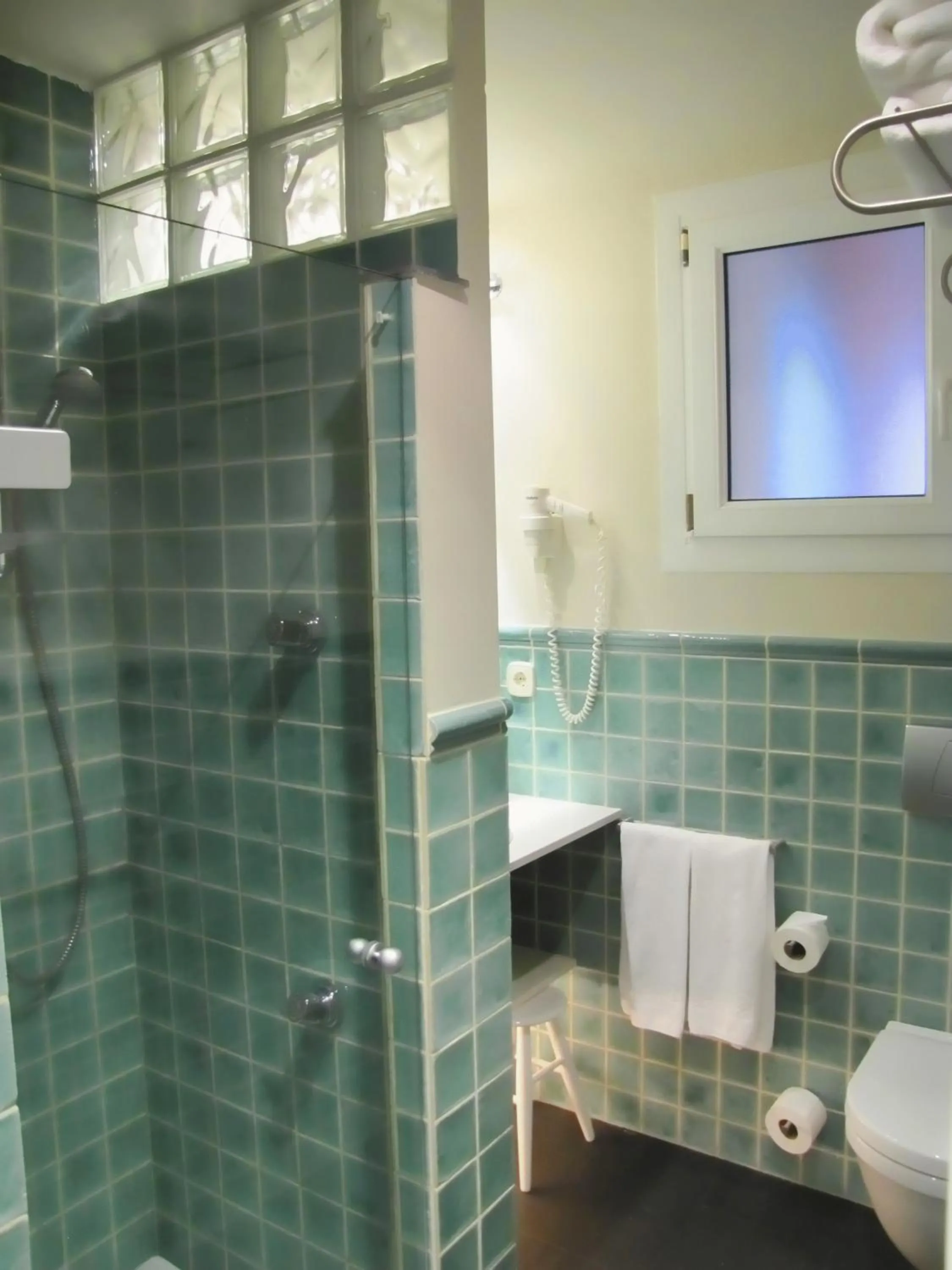 Bathroom in Hotel Sant Roc