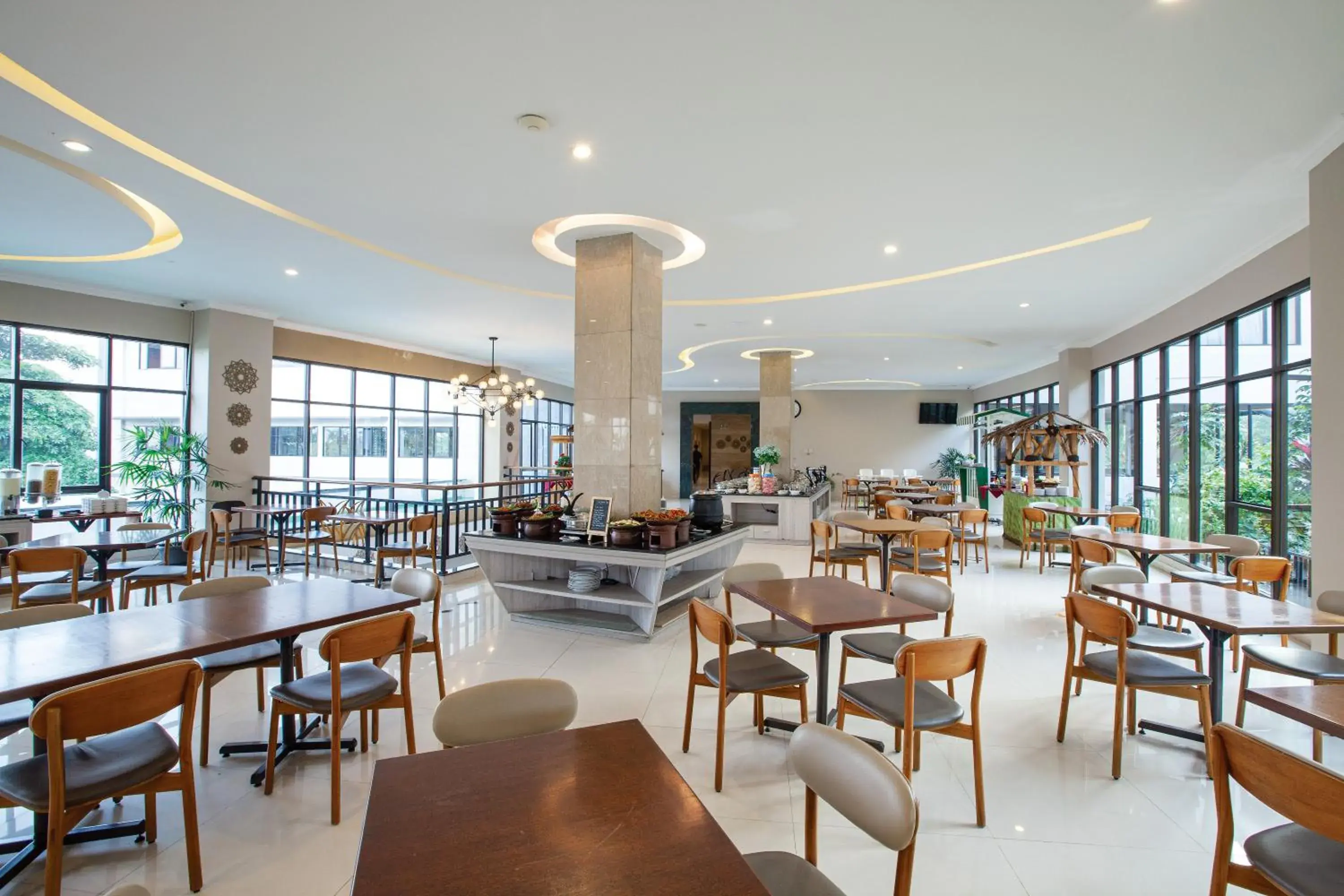 Restaurant/places to eat in The Green Peak, ARTOTEL Curated Restaurant/places to eat in The Green Peak, ARTOTEL Curated