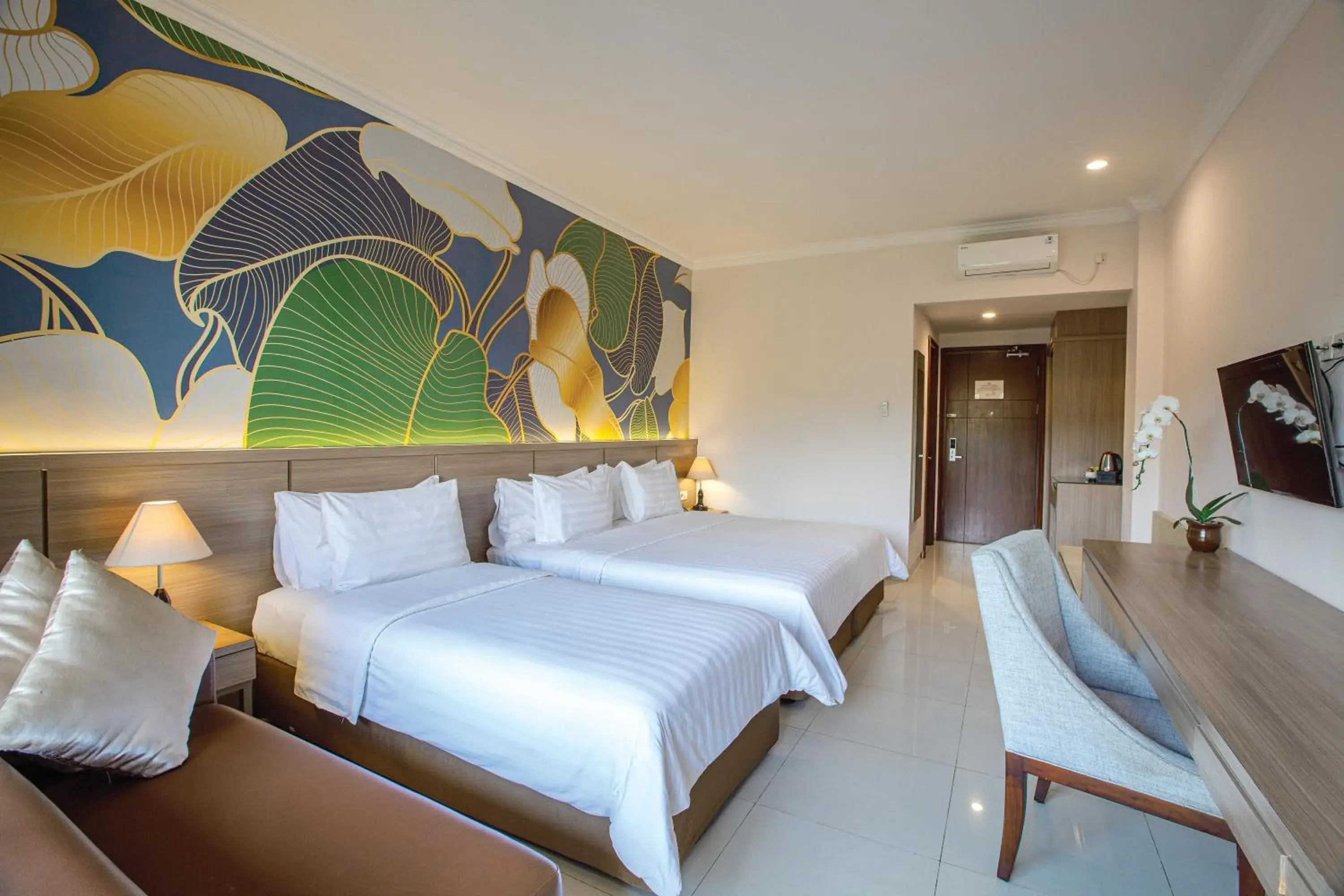 Bed in The Green Peak, ARTOTEL Curated Bed in The Green Peak, ARTOTEL Curated