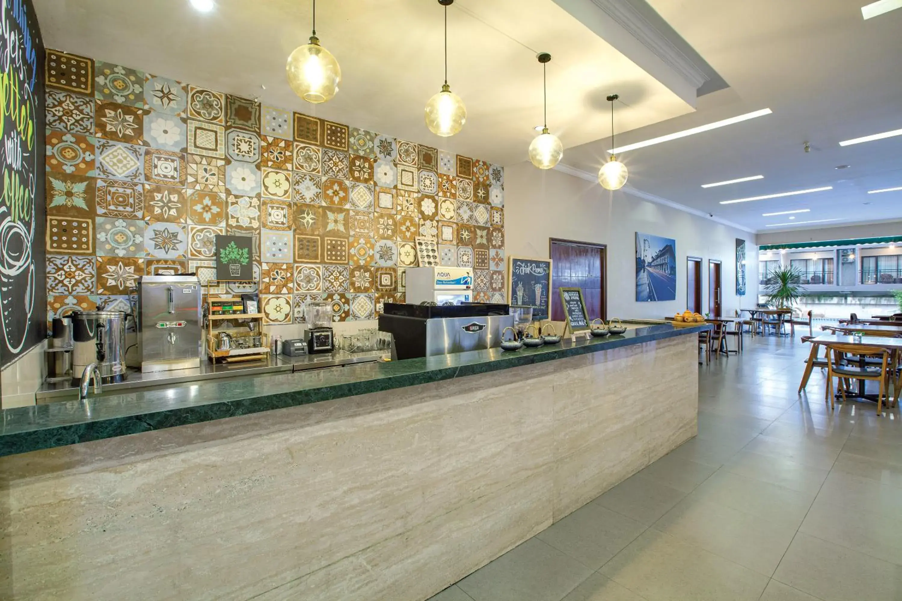 Restaurant/places to eat in The Green Peak, ARTOTEL Curated Restaurant/places to eat in The Green Peak, ARTOTEL Curated