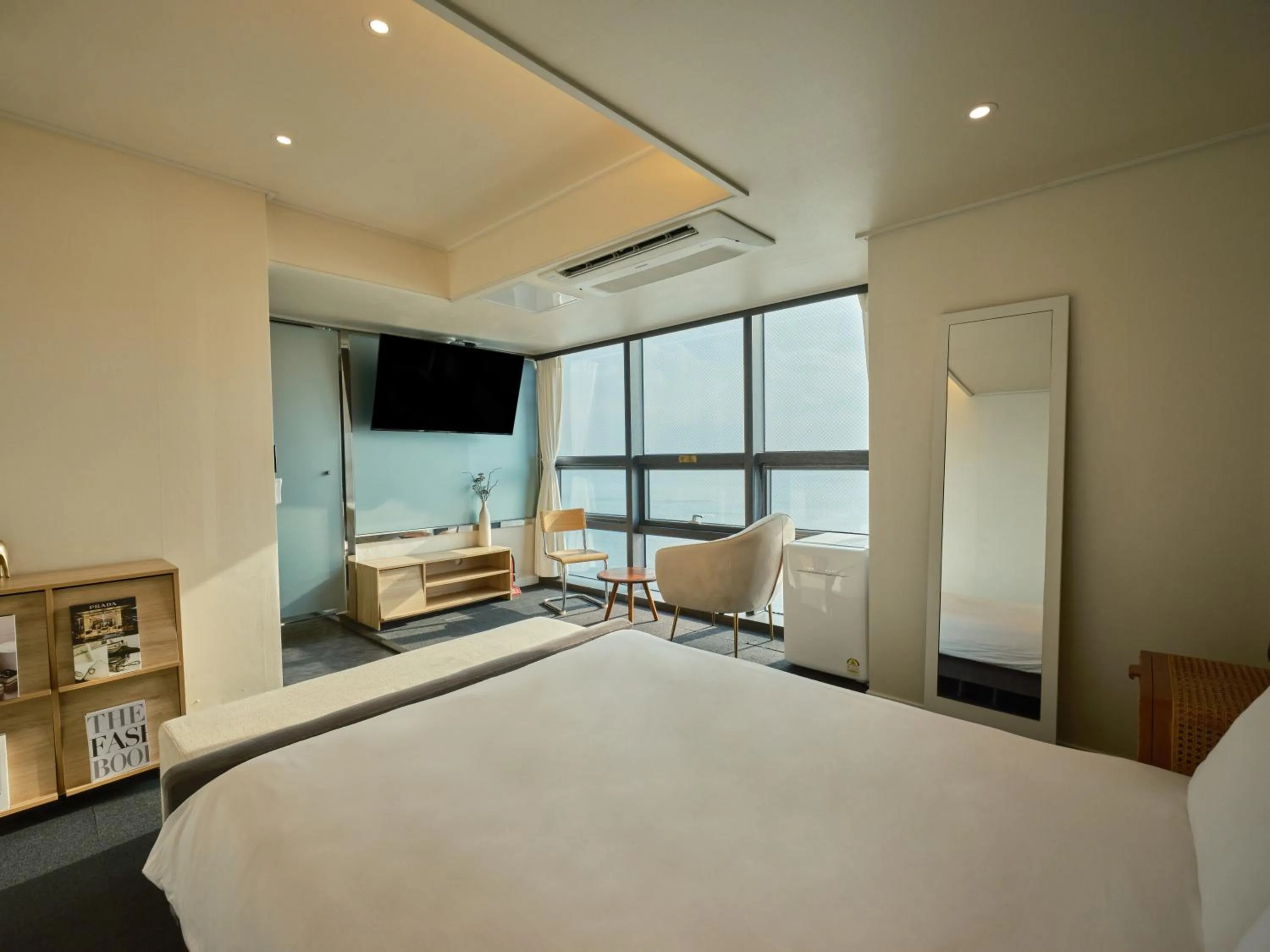 Bed in UH Suite The Haeundae