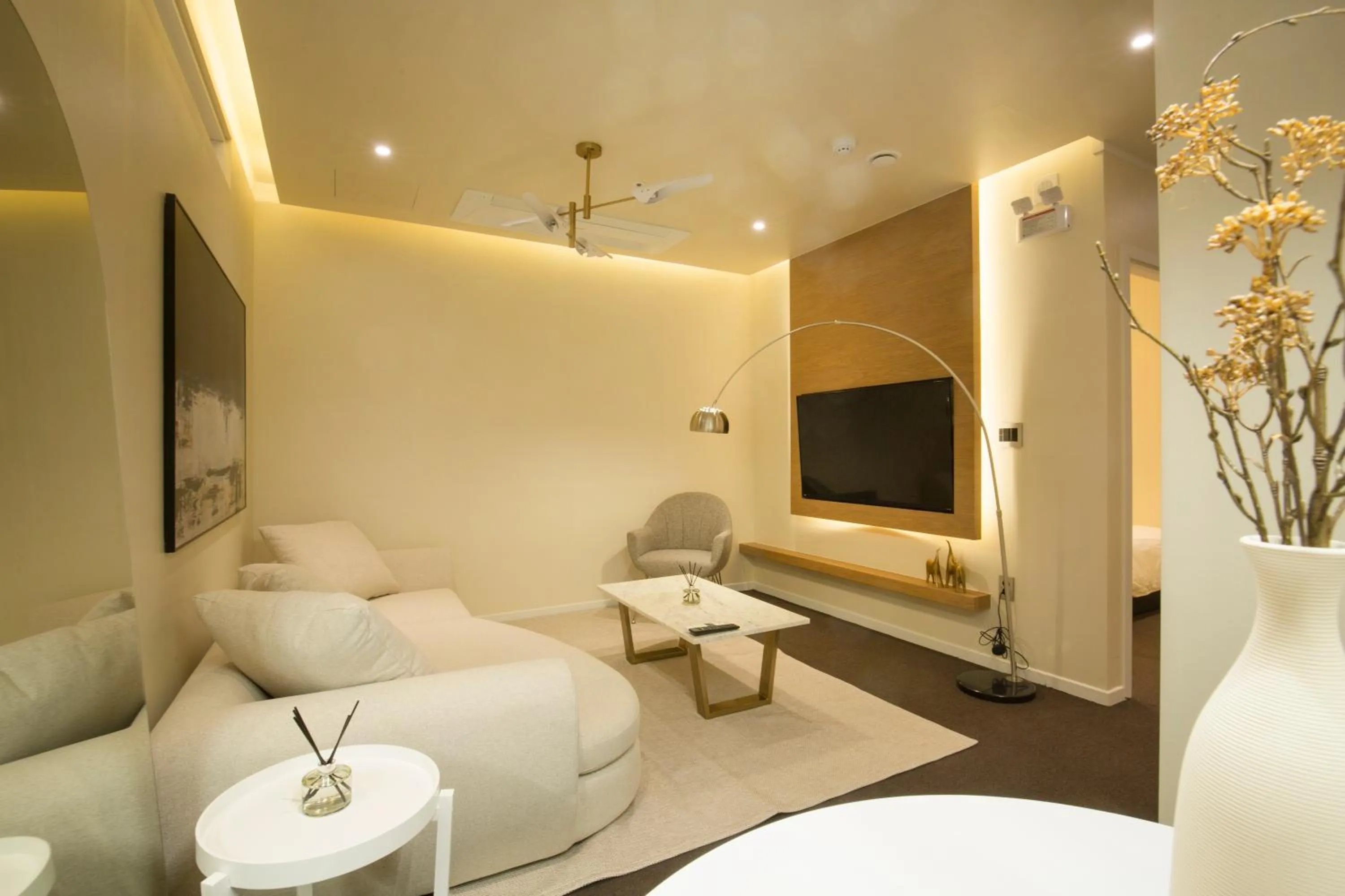 TV and multimedia in UH Suite The Haeundae