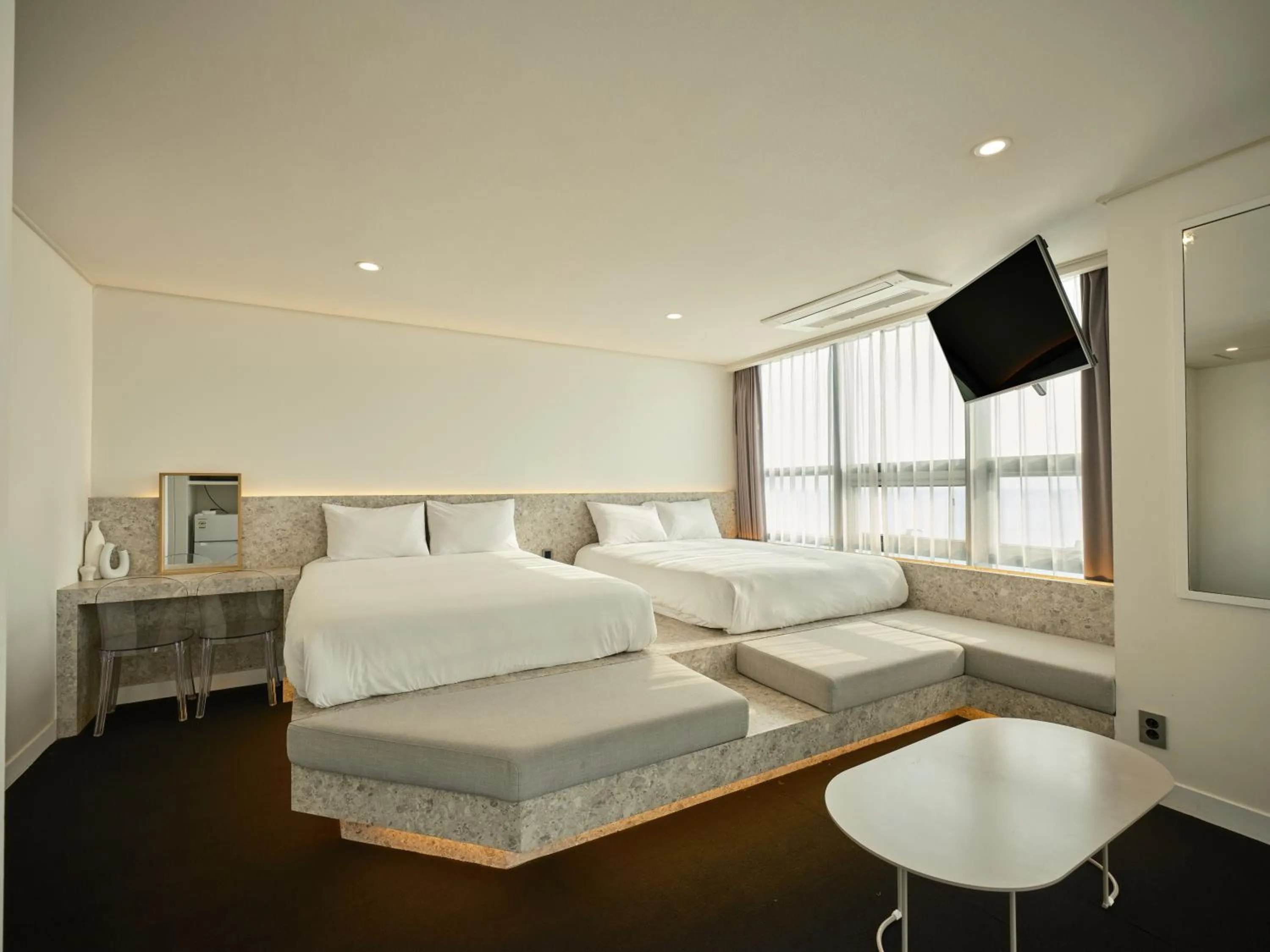 Bed in UH Suite The Haeundae