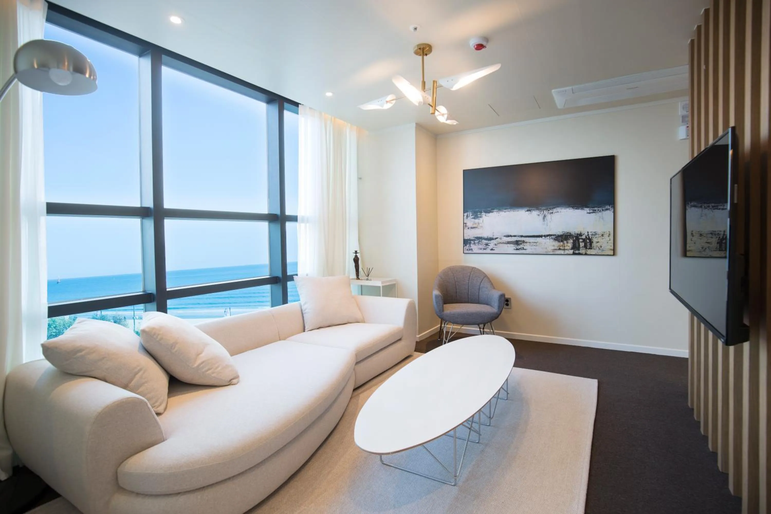 Living room in UH Suite The Haeundae