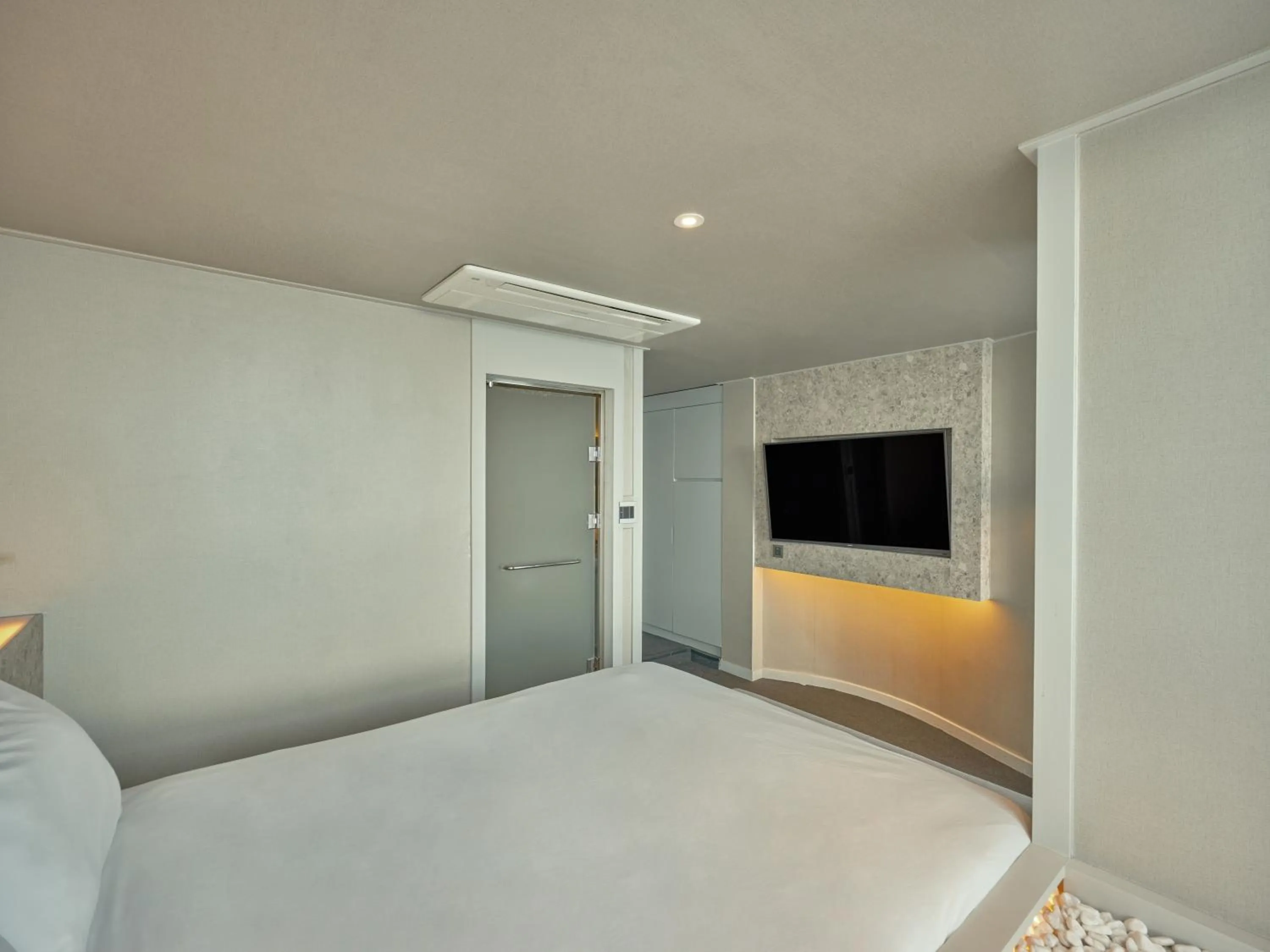 Bed in UH Suite The Haeundae