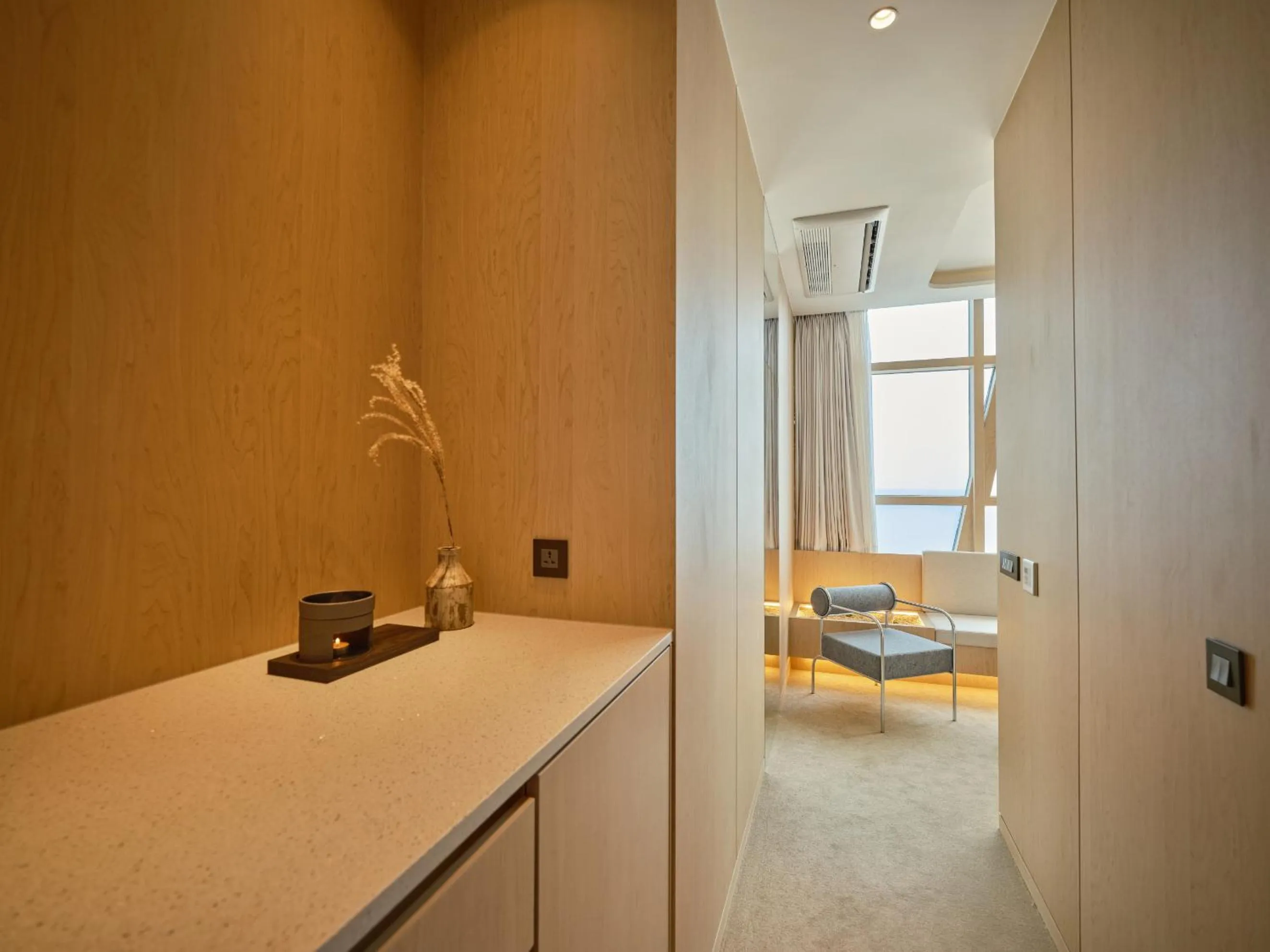 Photo of the whole room in UH Suite The Haeundae