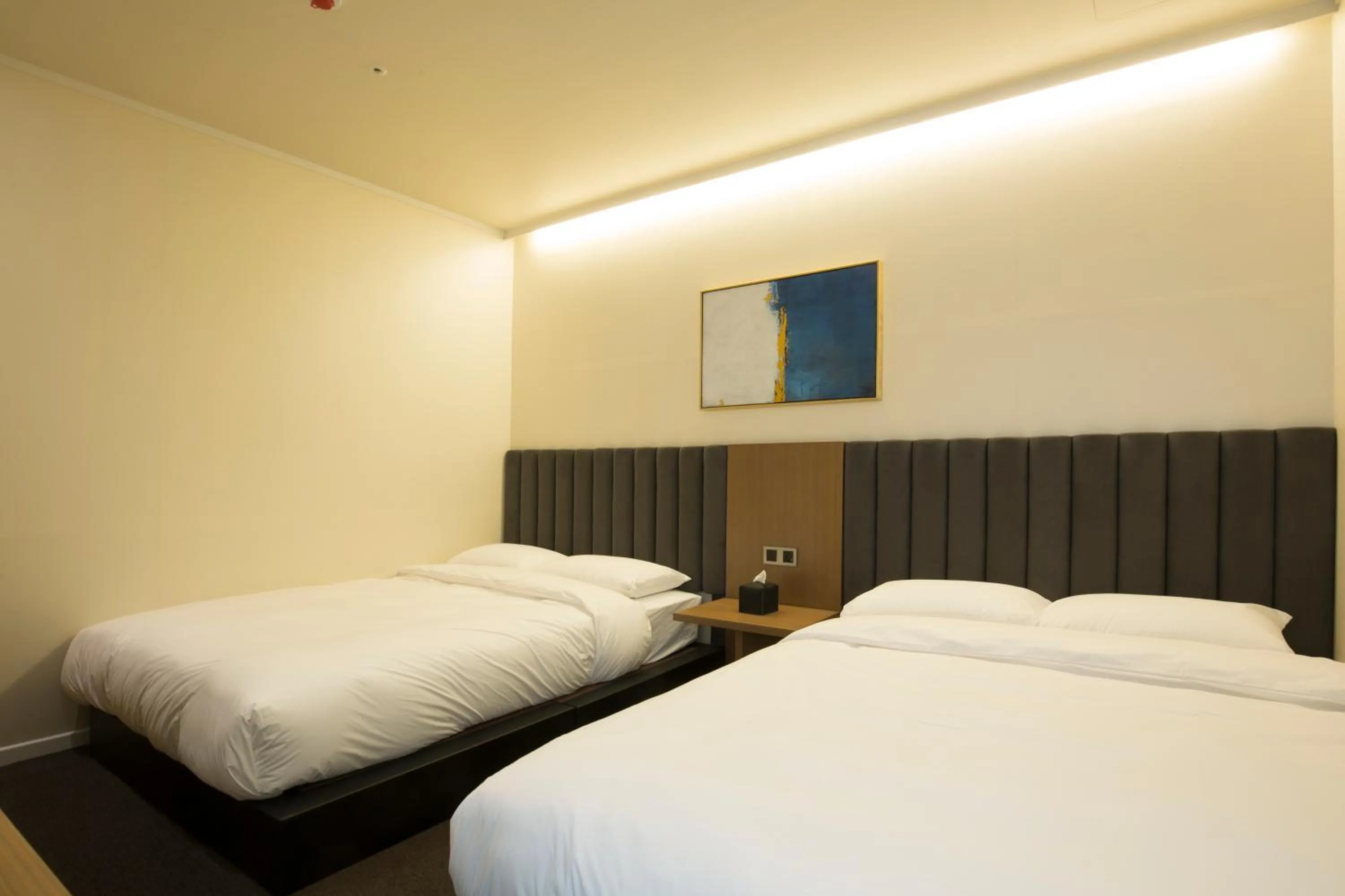 Bedroom, Bed in UH Suite The Haeundae