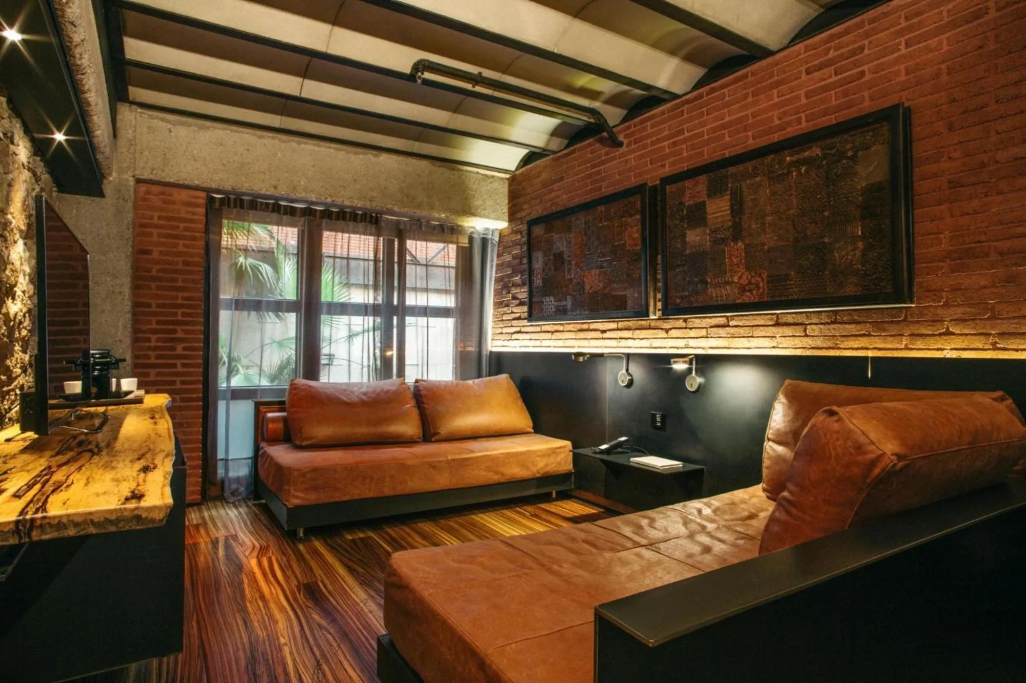 Living room in Hotel Granados 83, a member of Preferred Hotels & Resorts