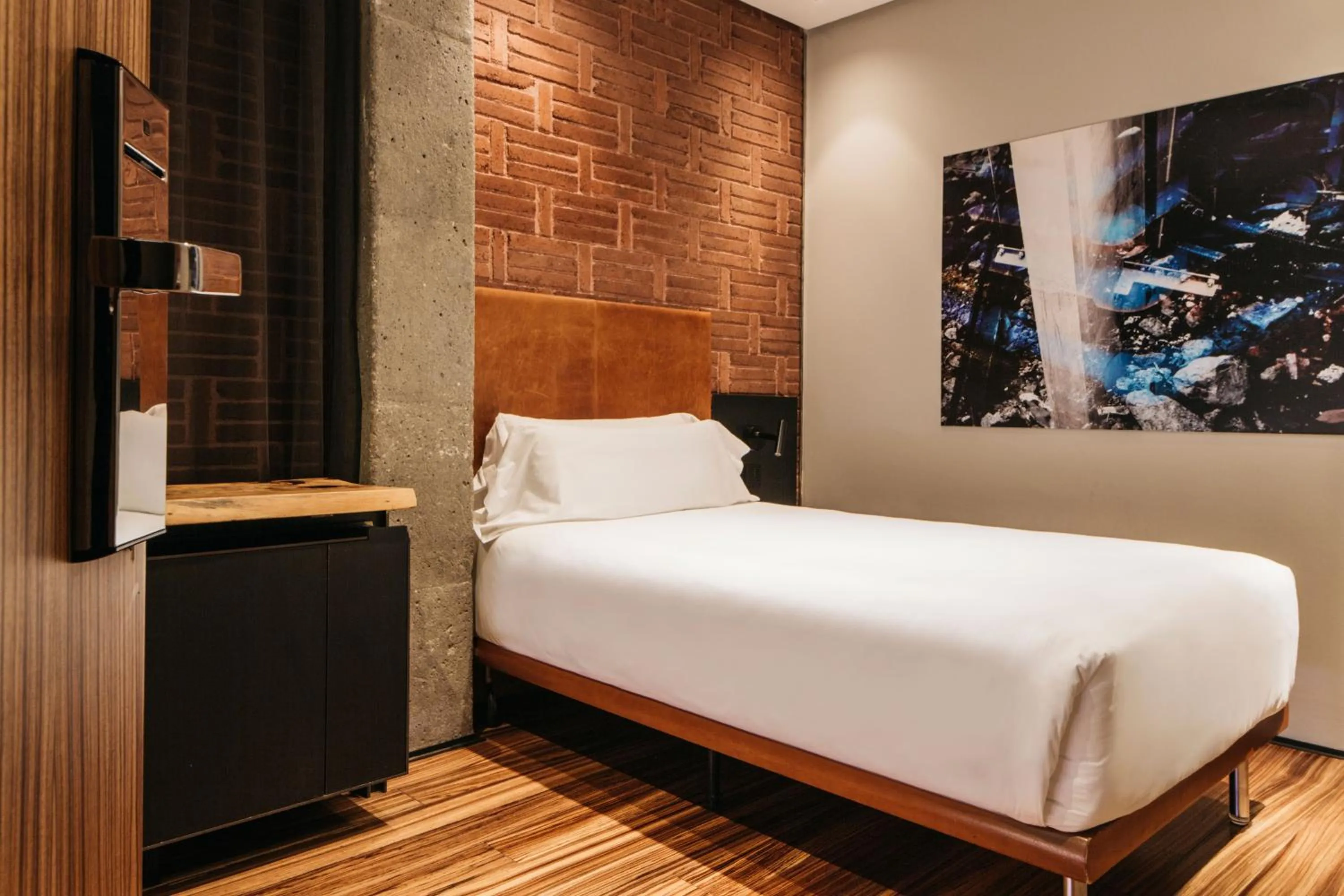 Bed in Hotel Granados 83, a member of Preferred Hotels & Resorts