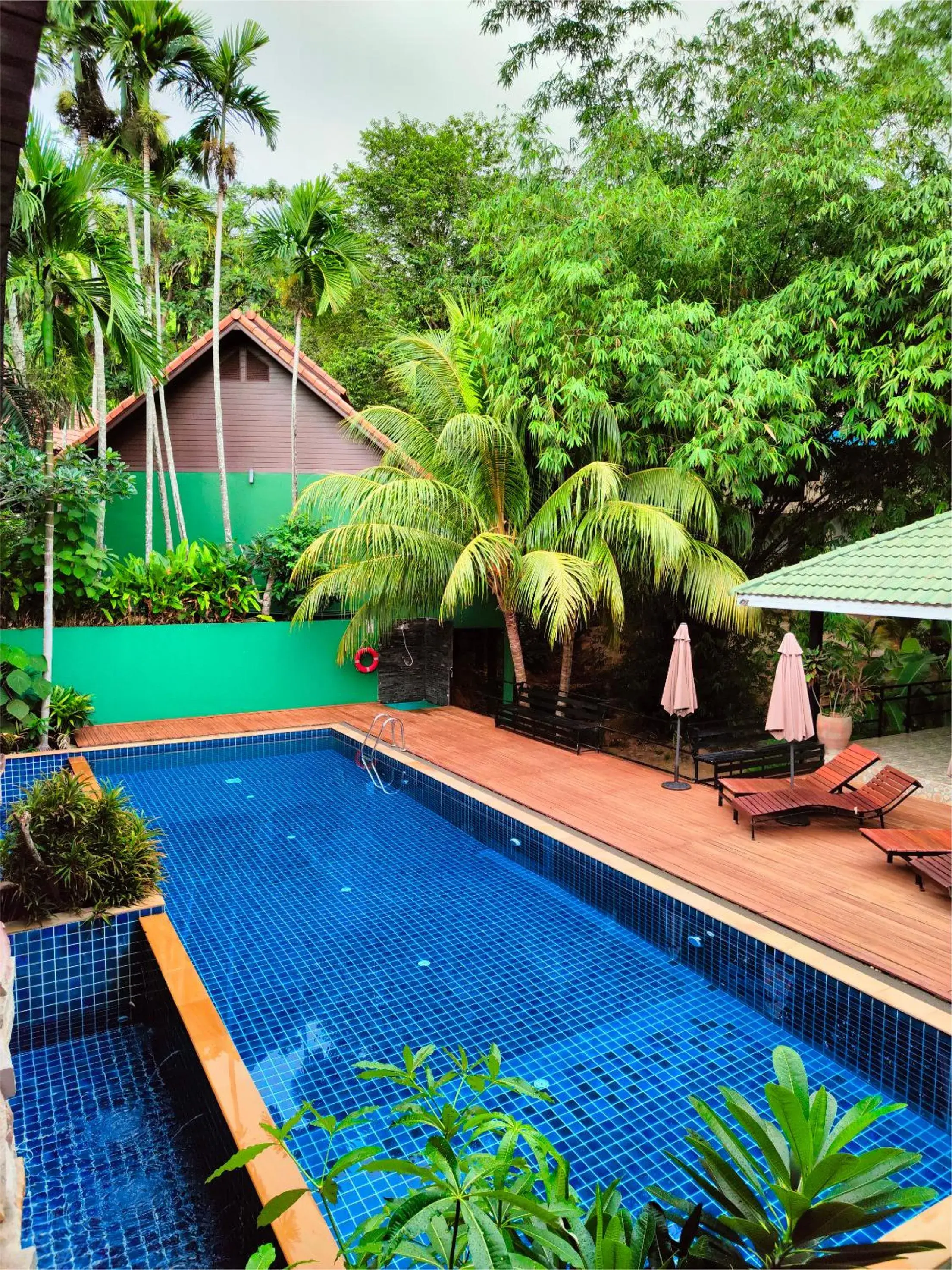 Swimming pool in Phuket Jungle Experience Resort Swimming pool in Phuket Jungle Experience Resort