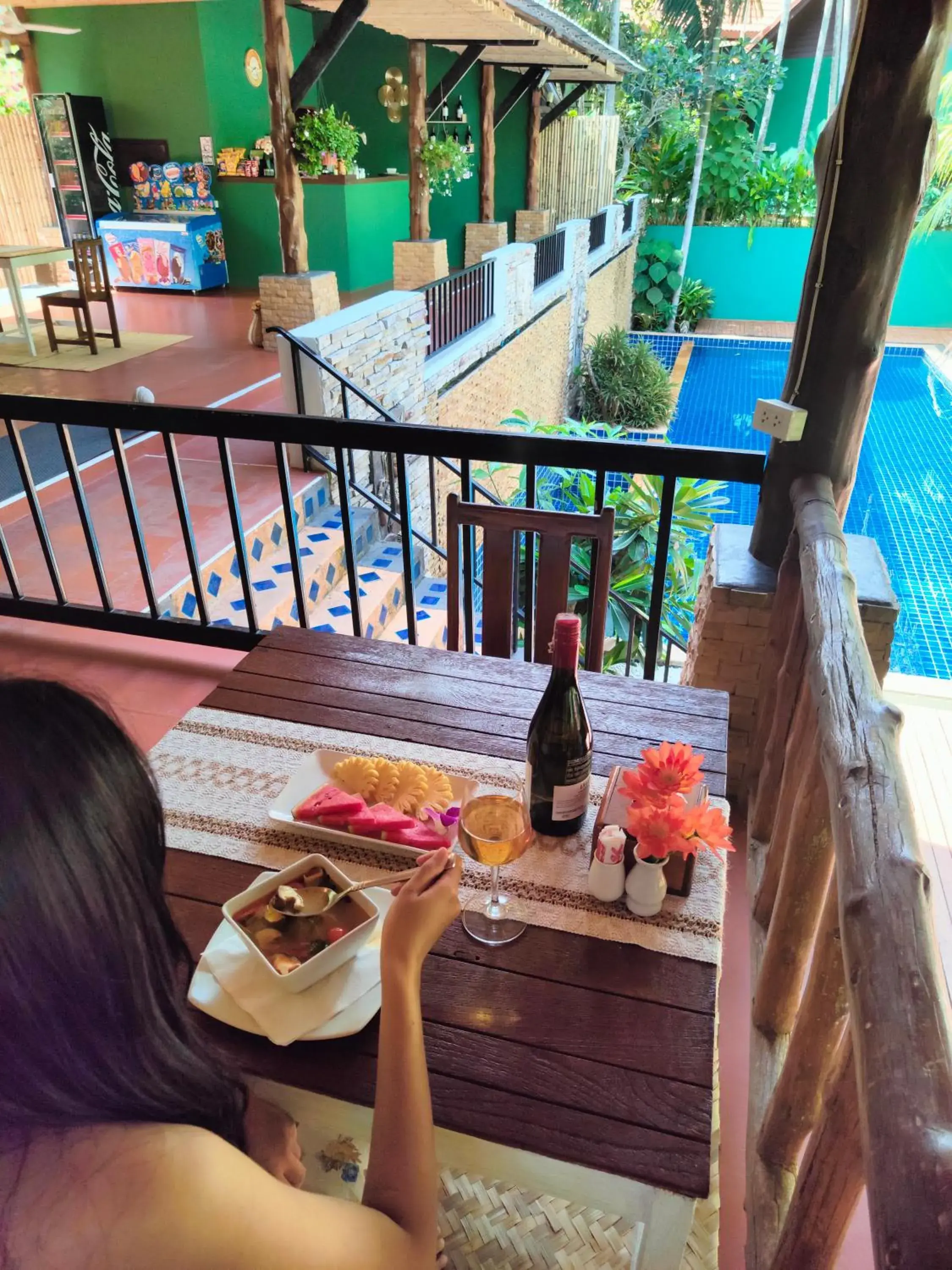 Restaurant/places to eat in Phuket Jungle Experience Resort Restaurant/places to eat in Phuket Jungle Experience Resort