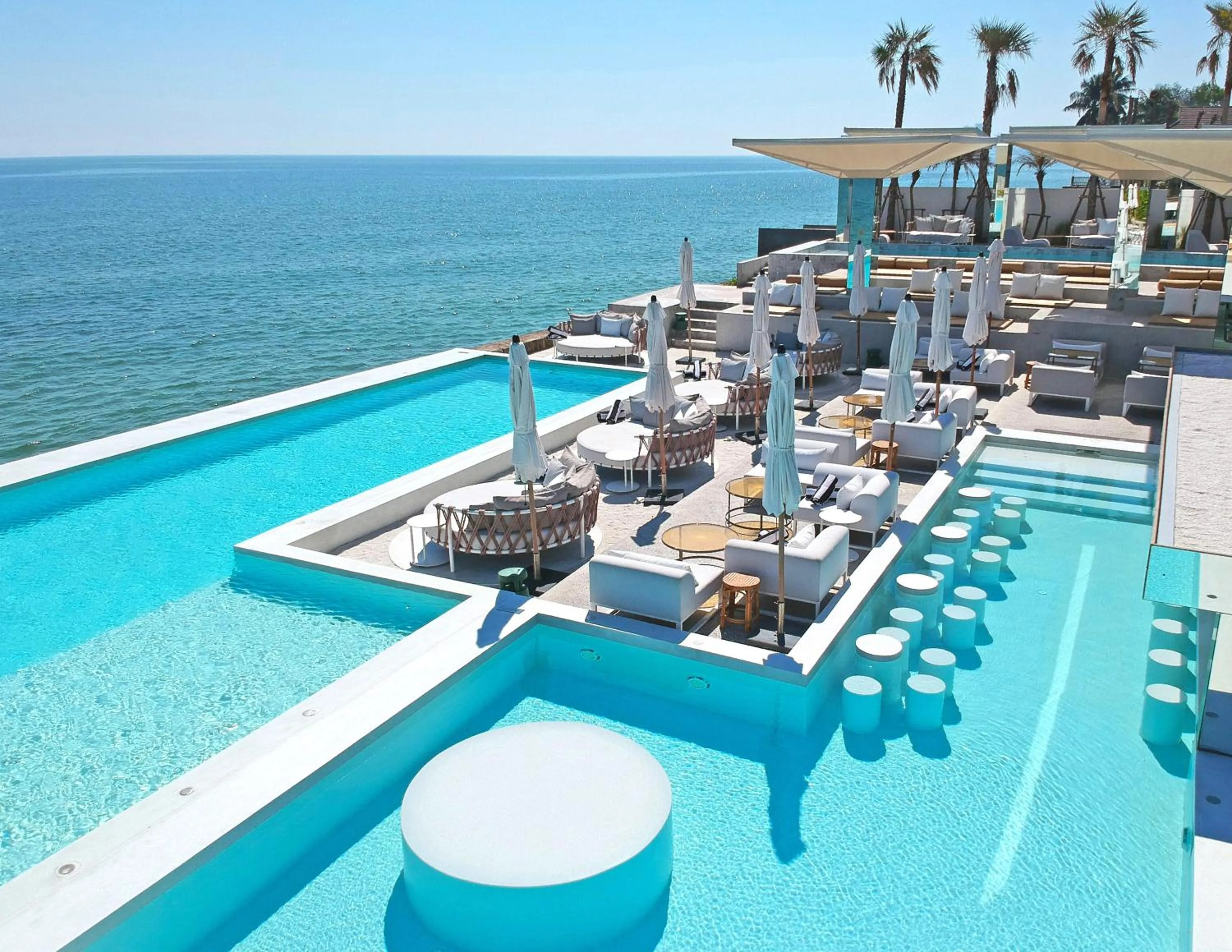 Restaurant/places to eat in Sundance Dayclub Hua Hin