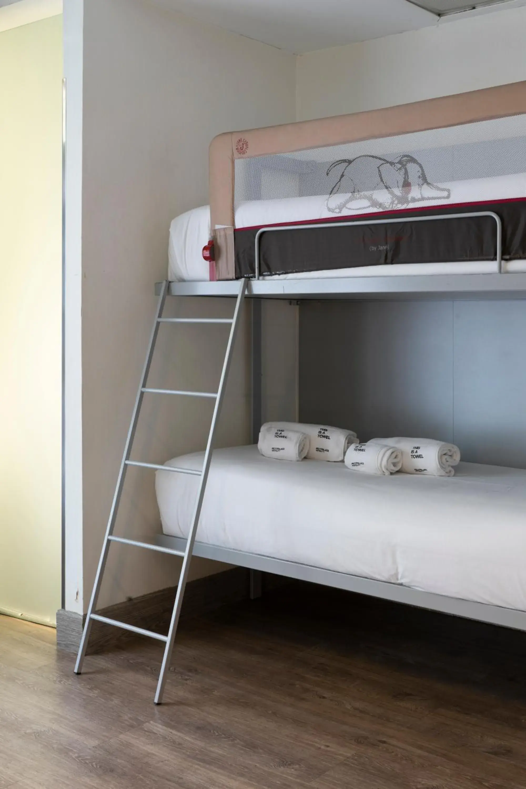 Quadruple (4 Adults) in Petit Palace Plaza España Quadruple (4 Adults) in Petit Palace Plaza España