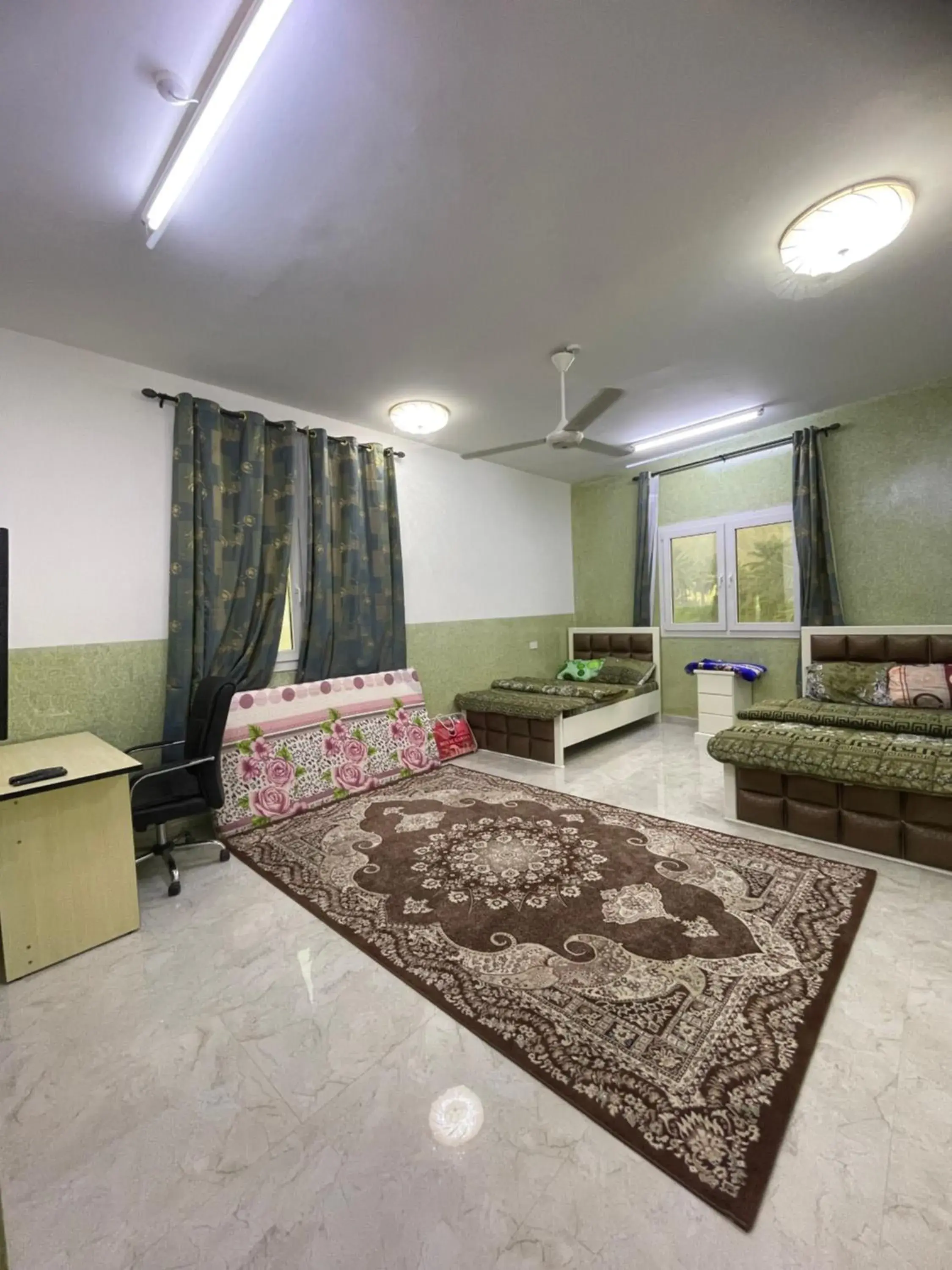 Superior Chalet in Cloudy Cloud Farm Resort Superior Chalet in Cloudy Cloud Farm Resort