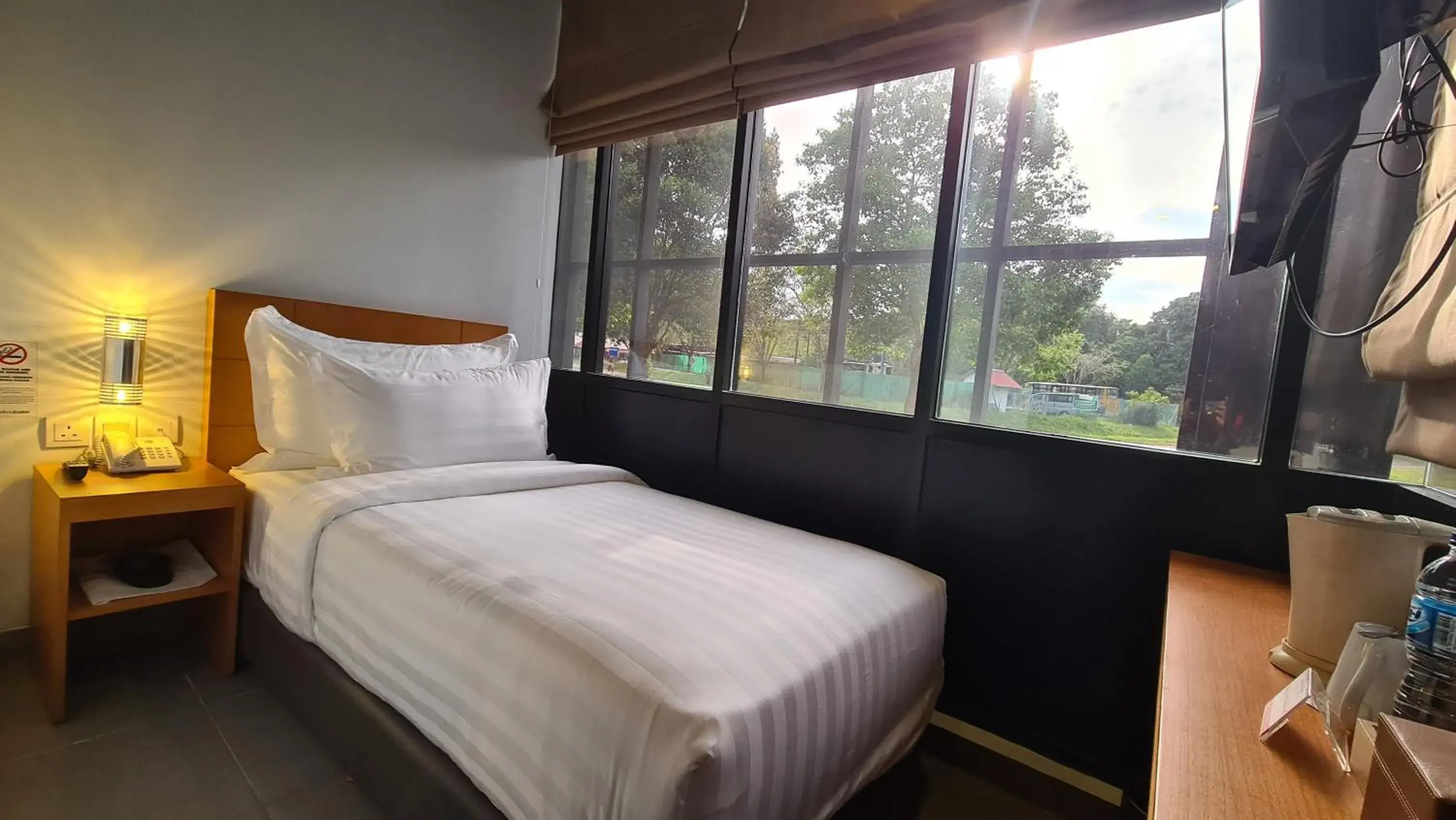 Bedroom, Bed in d'primahotel Lagoi Bintan Bedroom, Bed in d'primahotel Lagoi Bintan