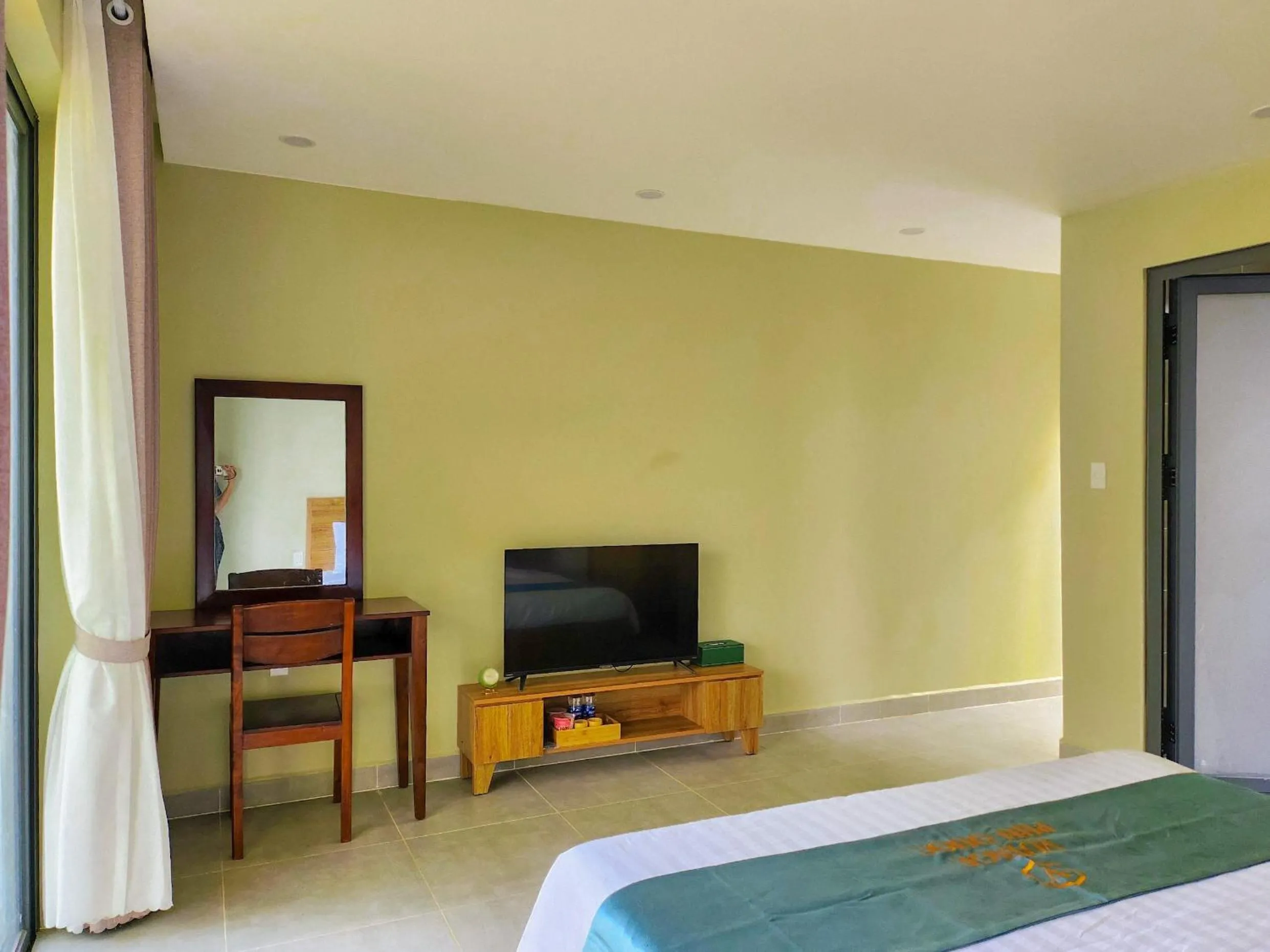 Voyage Phu Quoc Beach Resort