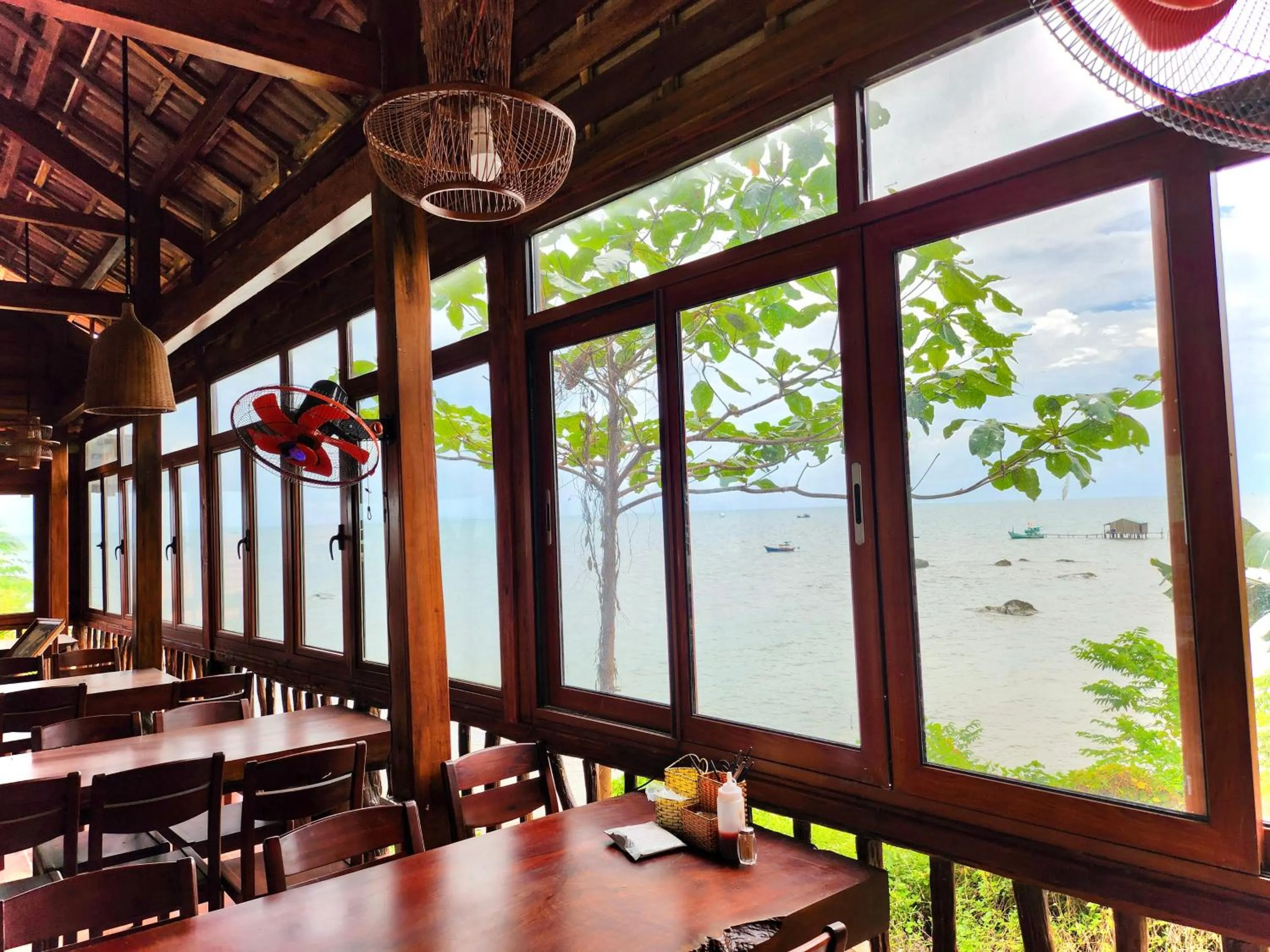 Restaurant/places to eat in Voyage Phu Quoc Beach Resort