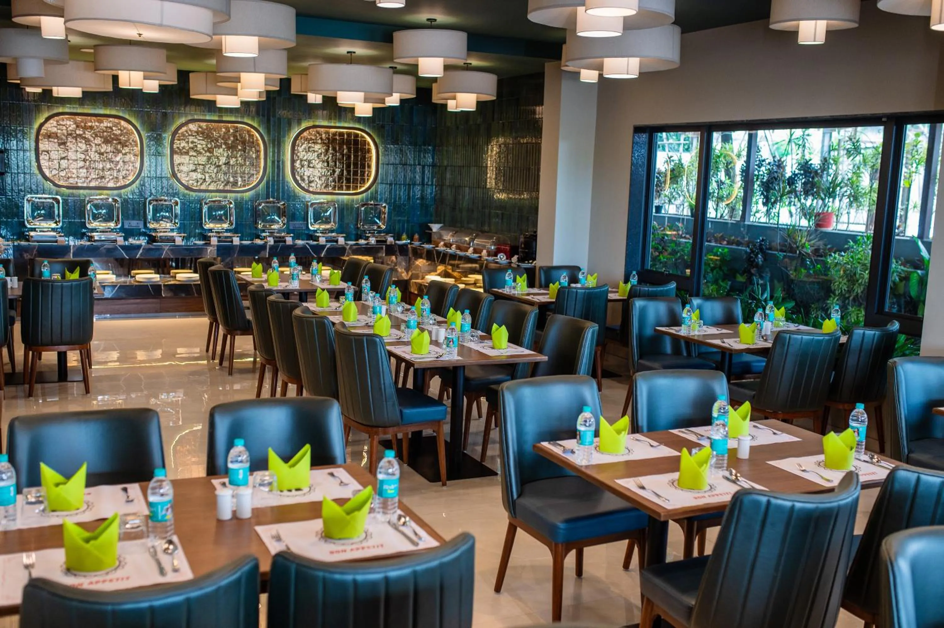 Restaurant/places to eat in Masara Biznotel