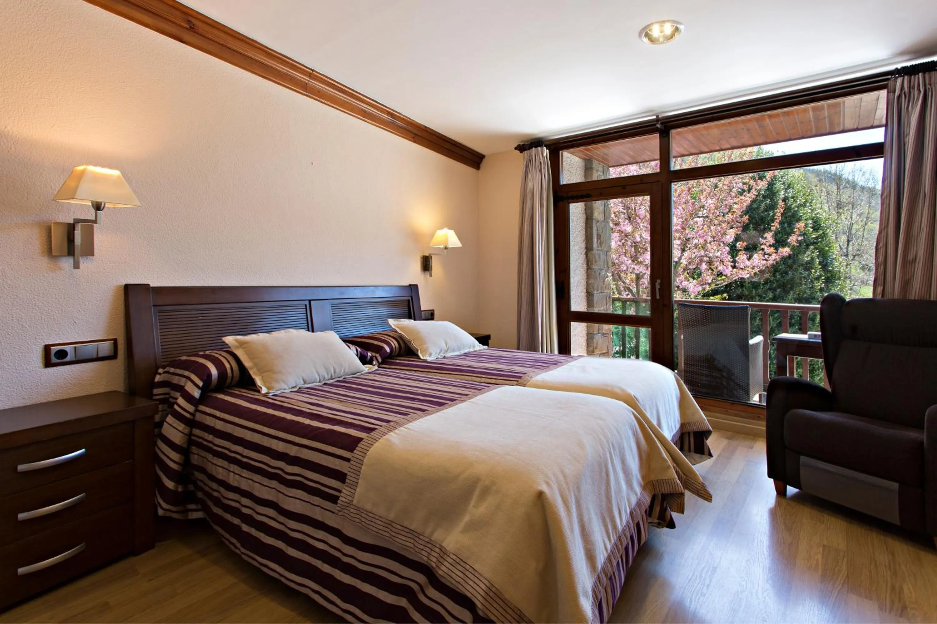 Bed in Hotel La Coma