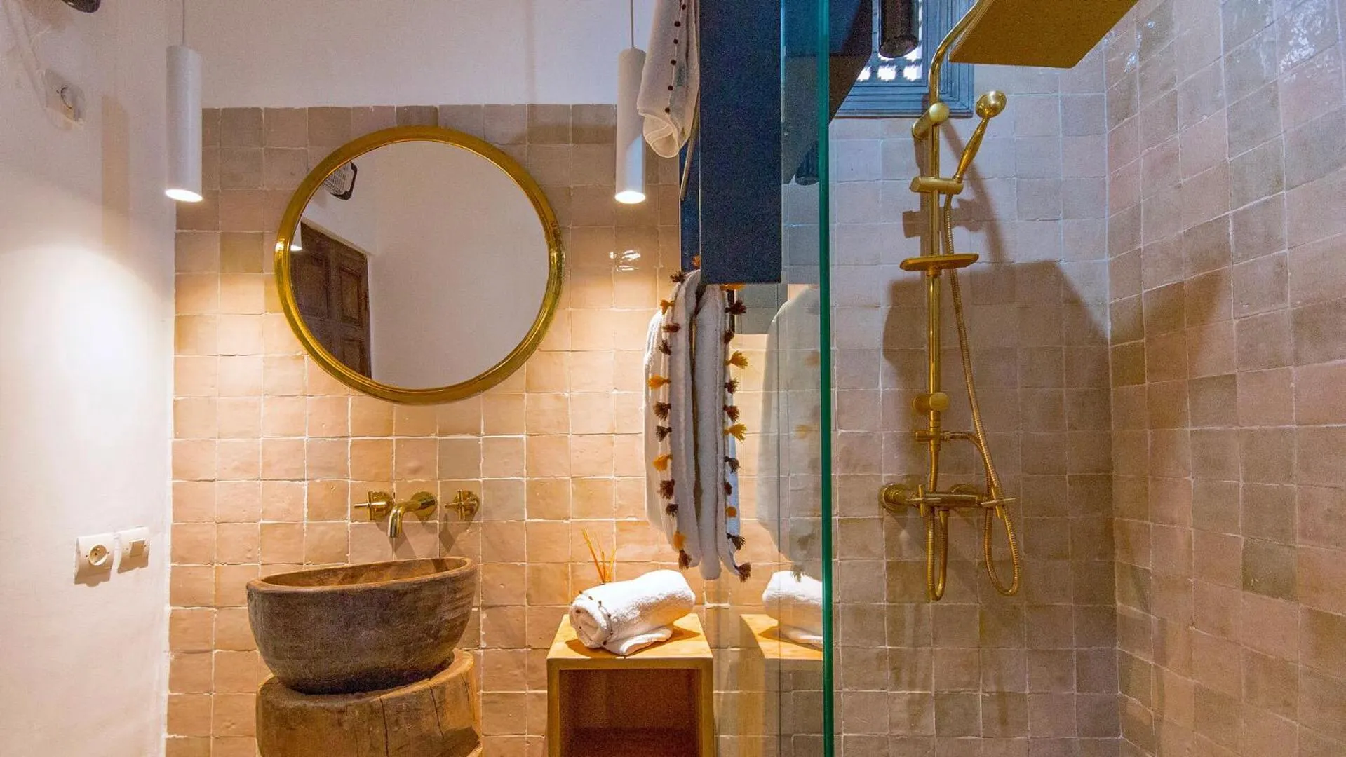 Bathroom in RIAD 48 & SPA