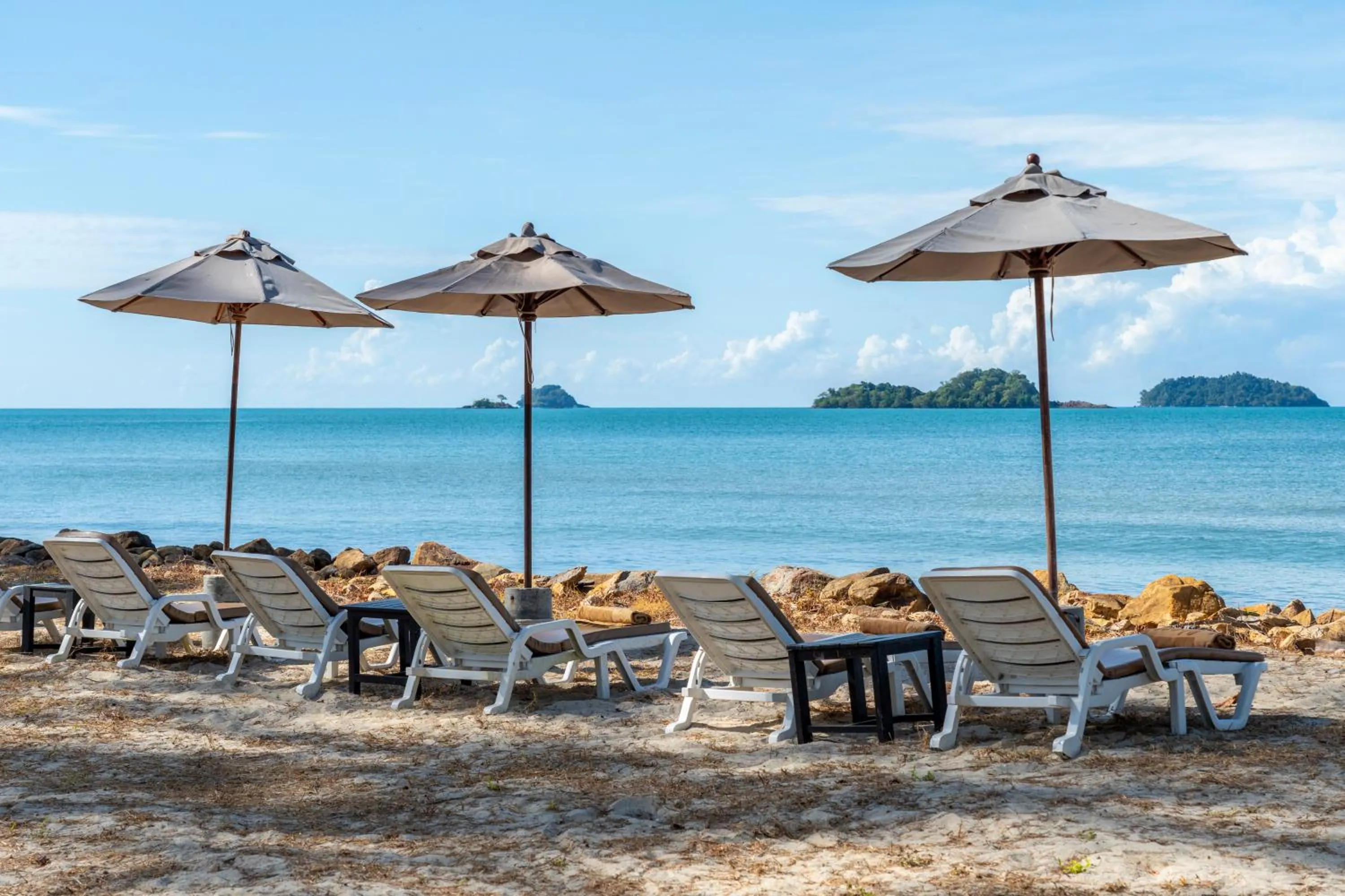 Beach in Koh Chang Longstay Resort