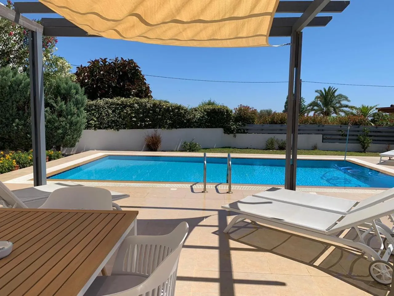 Villa Thea